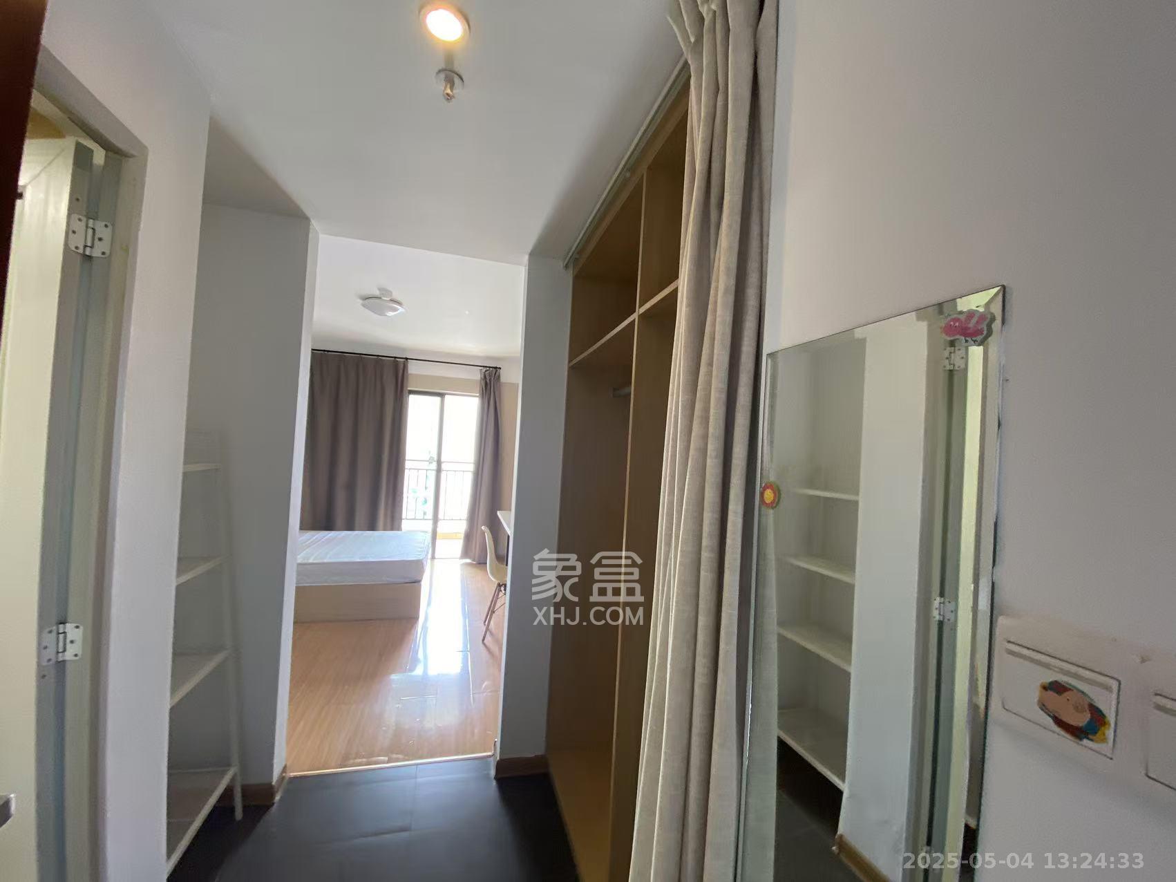 万科白鹭郡  1室1厅1卫   1300.00元/月室内图