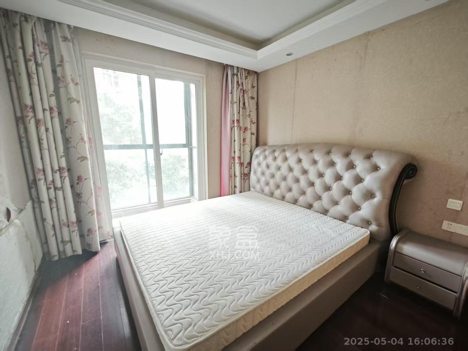 郡原居里  3室2厅1卫   1800.00元/月室内图
