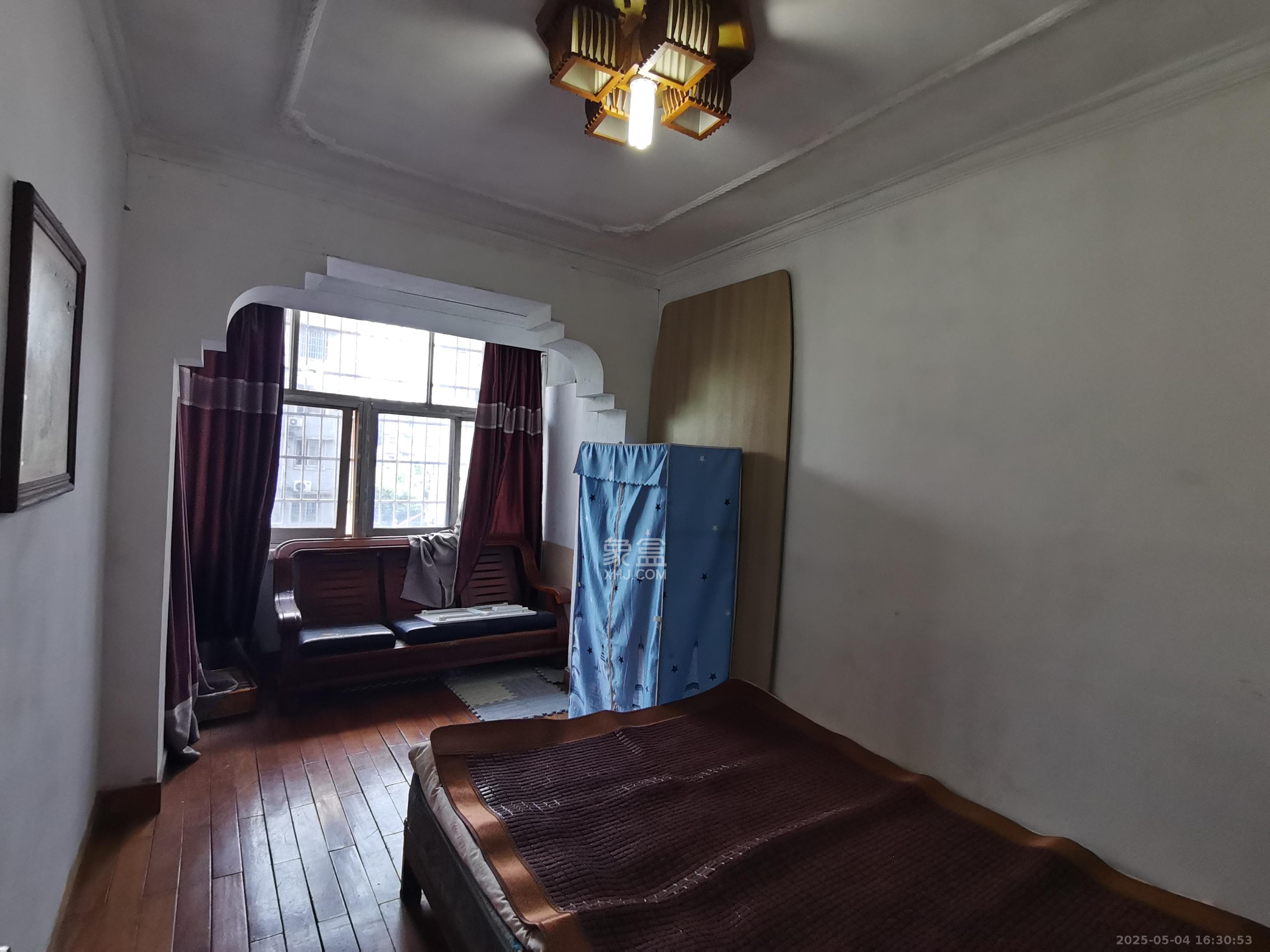 火星一片 2室1厅1卫 1200.0元/月 火星一片 2室1厅1卫 1200.0元/月室内图