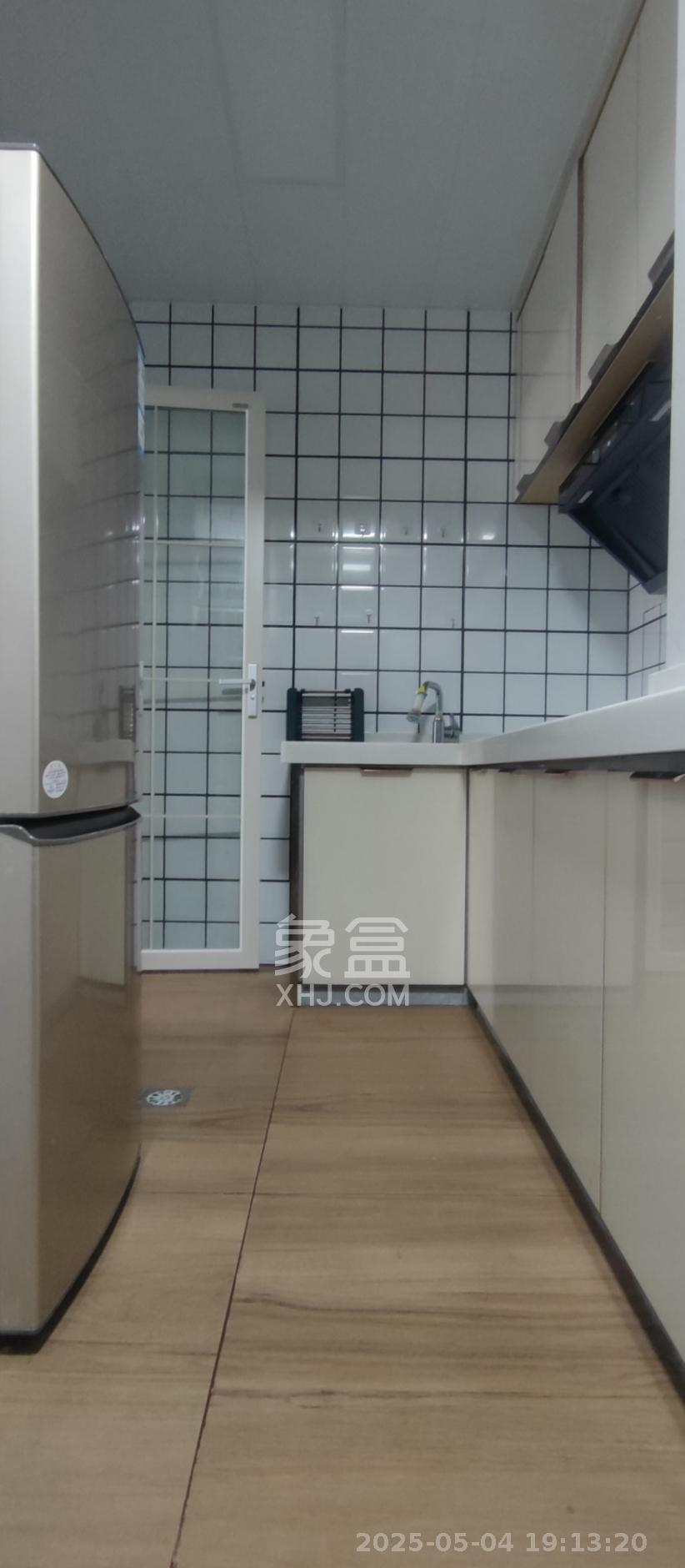 和润园三期  1室0厅0卫   1500.00元/月室内图
