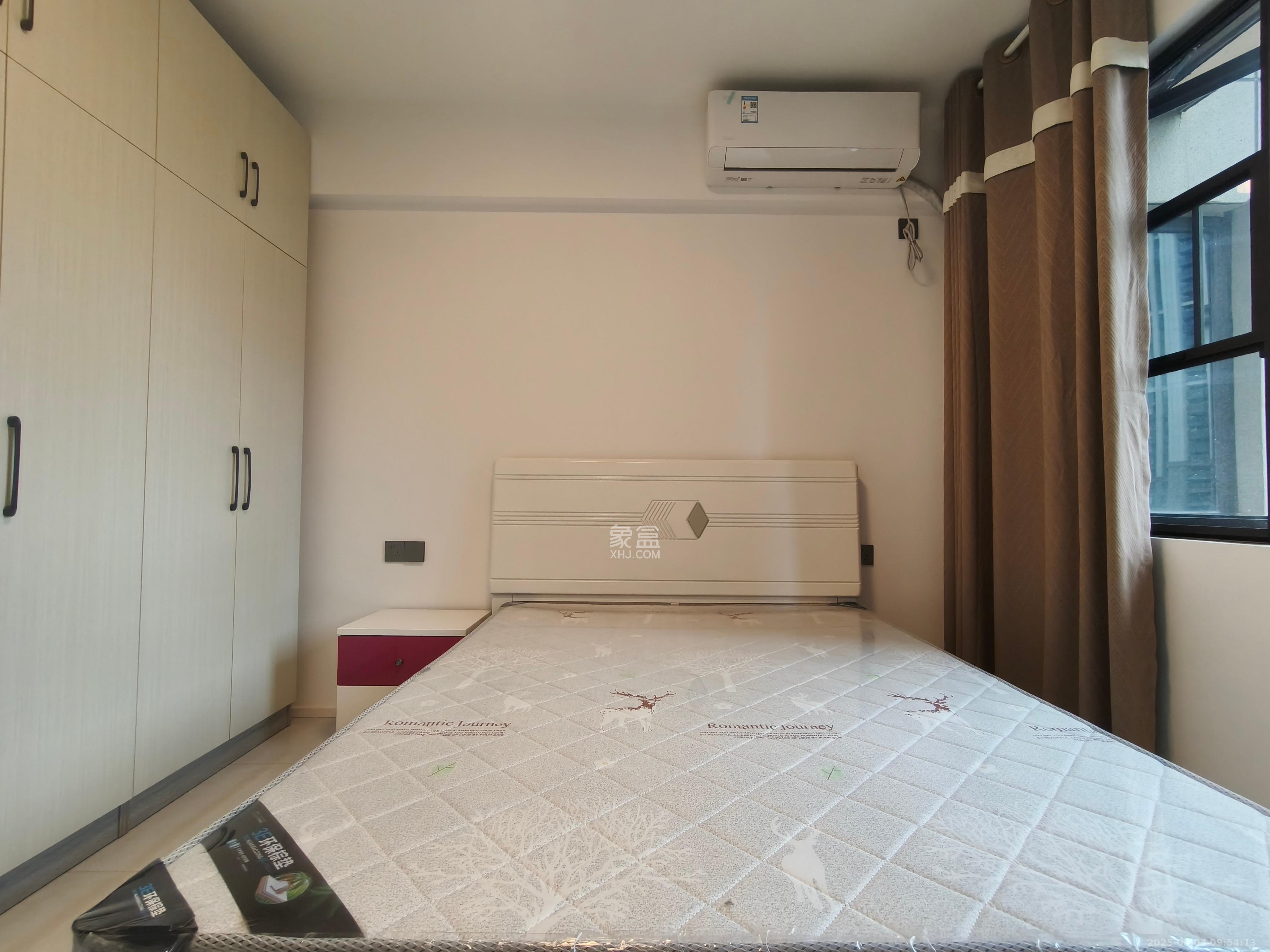 中国铁建梅溪青秀二期  3室2厅2卫   2800.00元/月室内图
