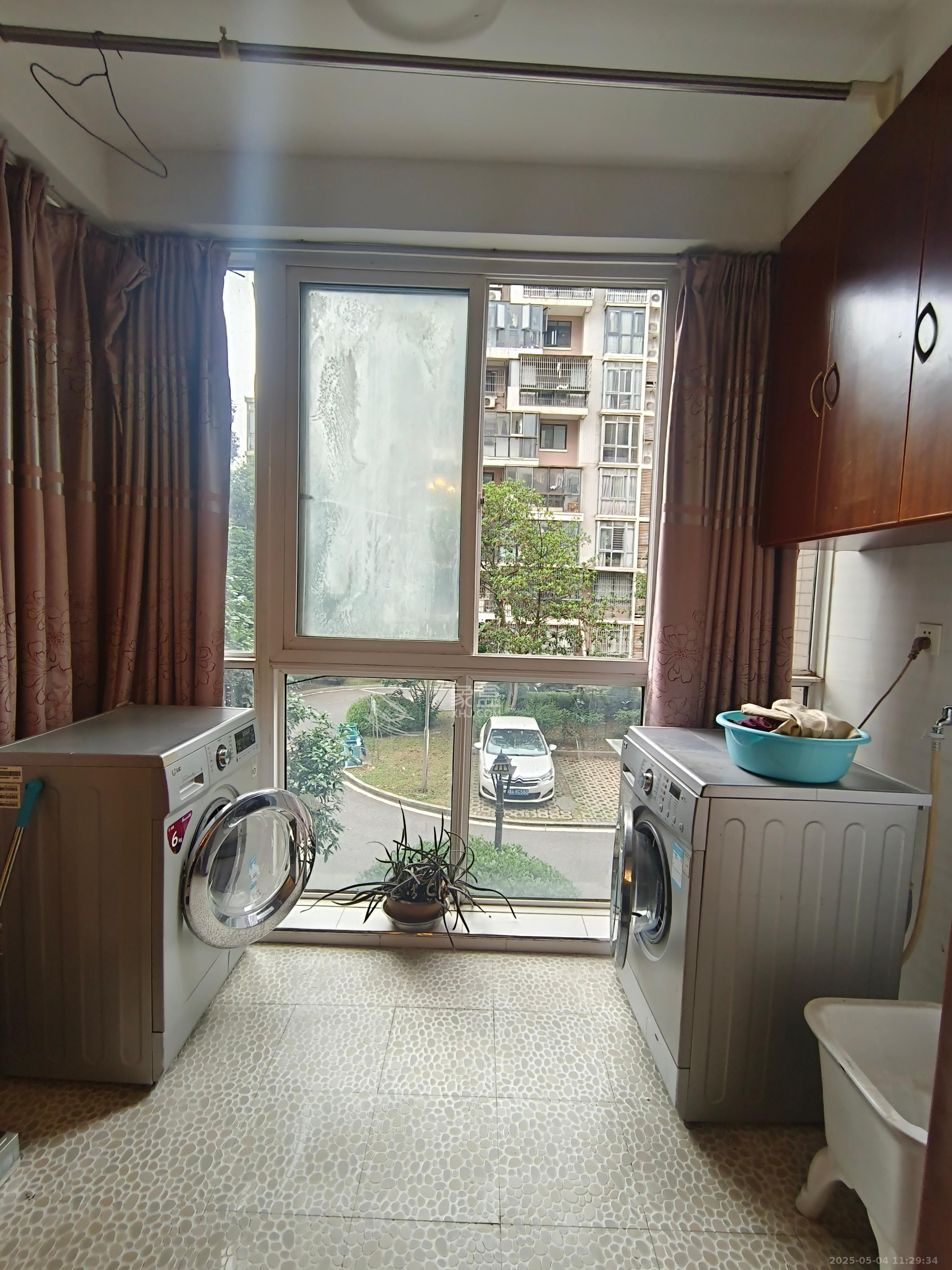 山语城一期 2室2厅2卫 2000.0元/月 山语城一期 2室2厅2卫 2000.0元/月室内图