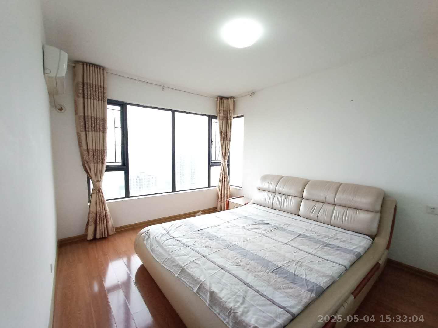 长房时代城 3室2厅1卫 2500.0元/月 长房时代城 3室2厅1卫 2500.0元/月室内图