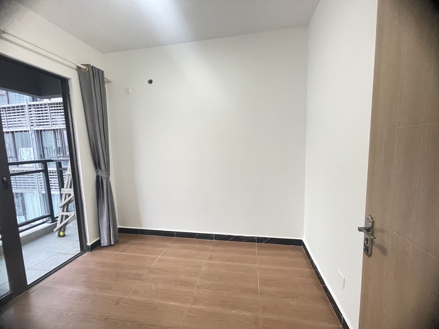 坡博家园五区  2室2厅1卫    90.0万 坡博家园五区  2室2厅1卫    90.0万客厅