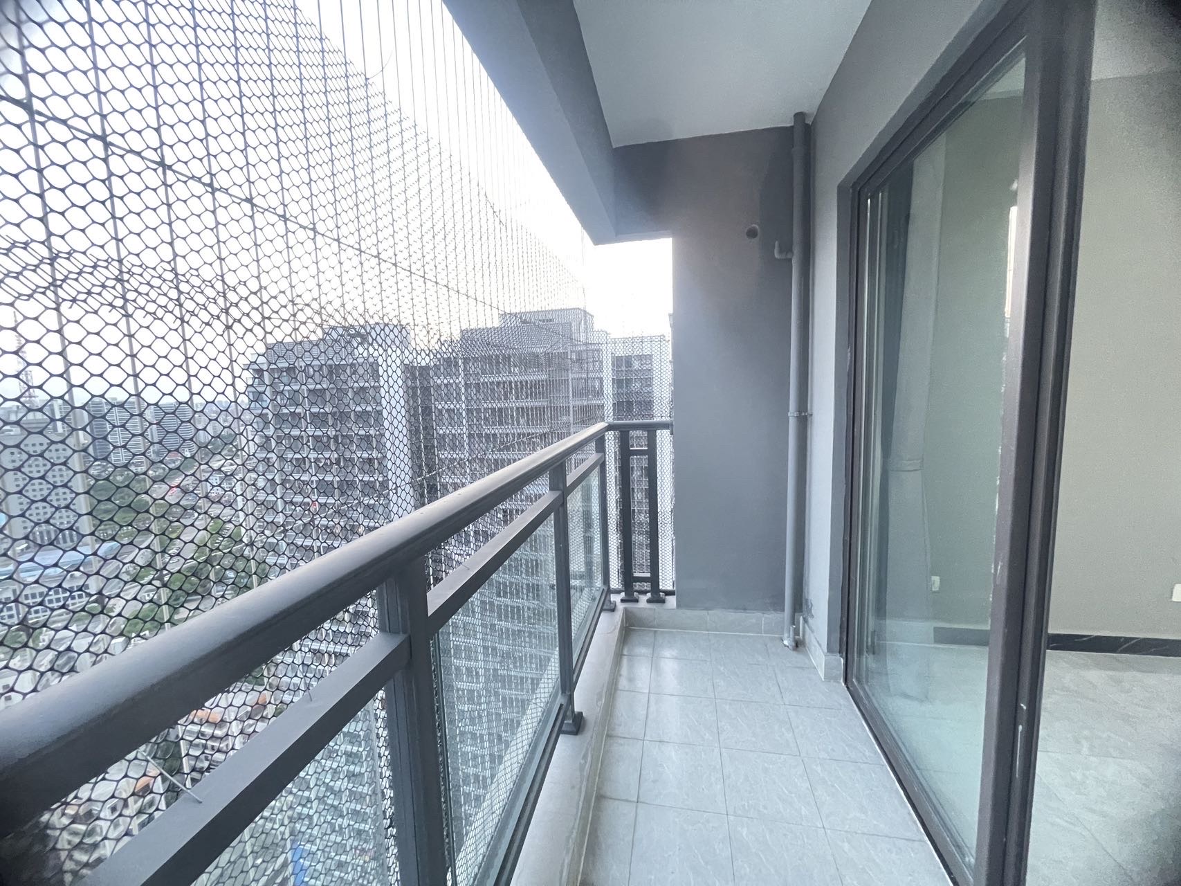 坡博家园五区  2室2厅1卫    90.0万 坡博家园五区  2室2厅1卫    90.0万客厅