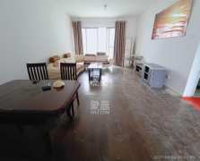 阳光100二期  4室2厅2卫    2500.0元/月 阳光100二期  4室2厅2卫    2500.0元/月