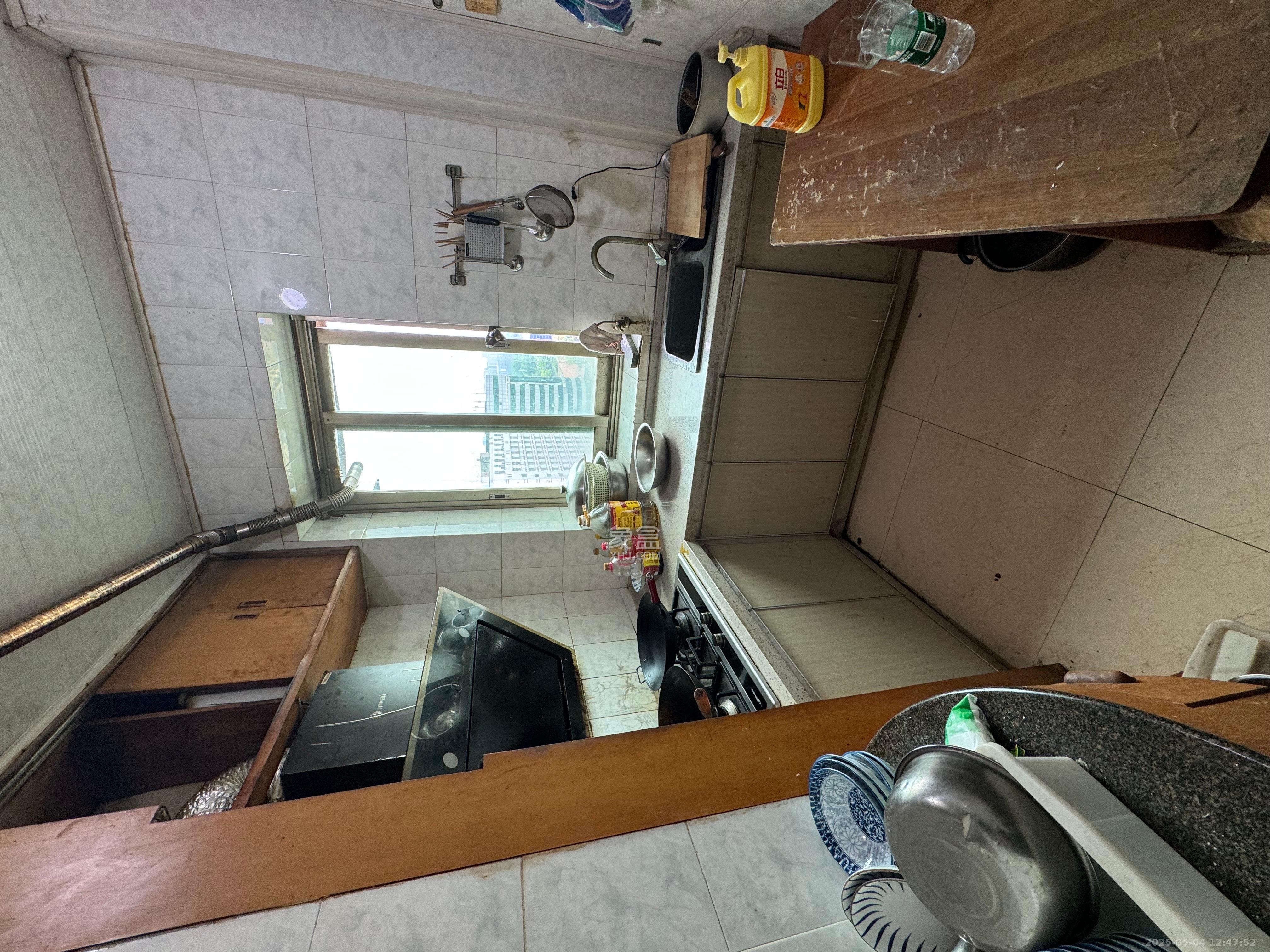 隆华金属宿舍  3室2厅1卫    2400.0元/月 隆华金属宿舍  3室2厅1卫    2400.0元/月室内图