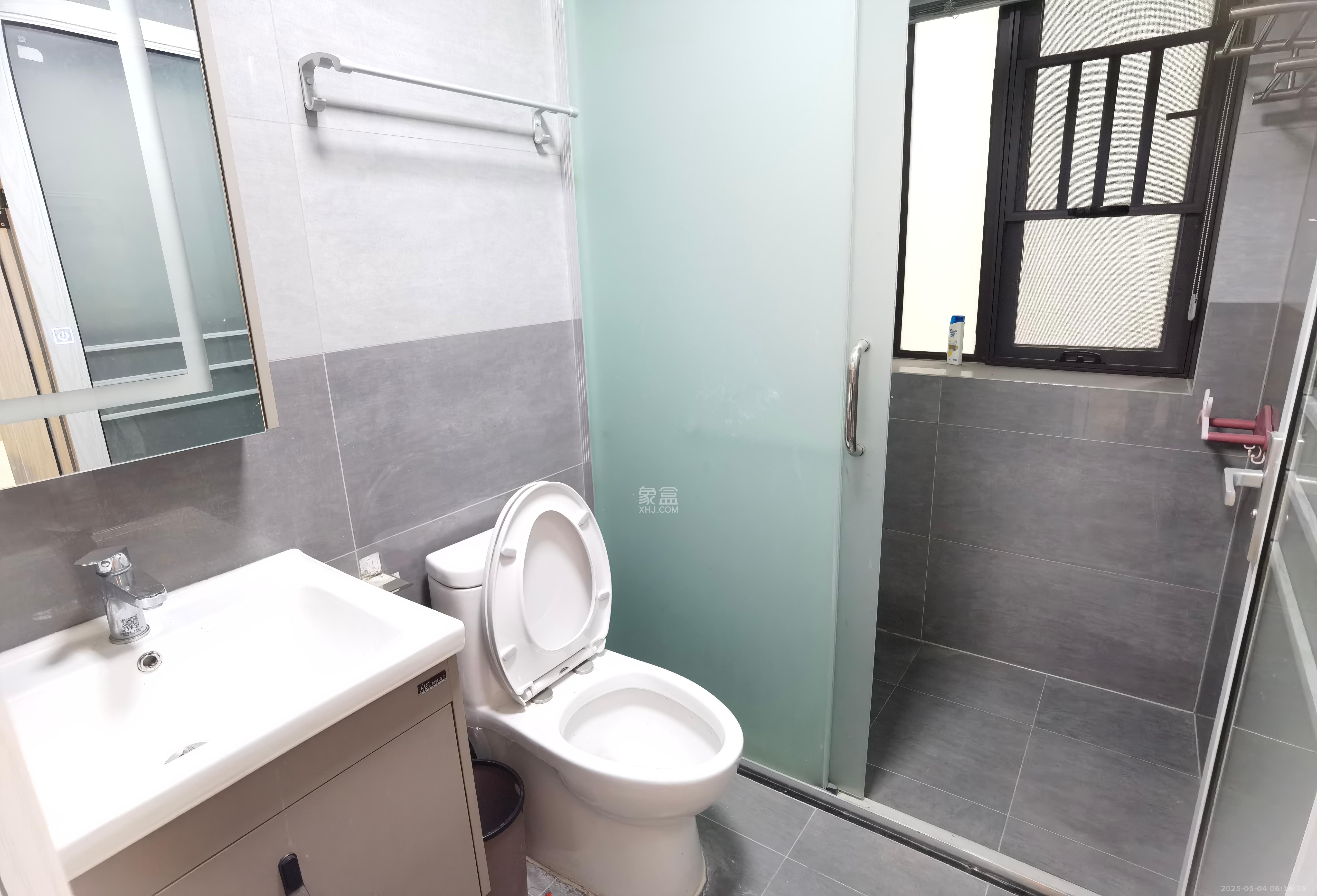 保利西海岸A区 3室2厅2卫 5500.0元/月 保利西海岸A区 3室2厅2卫 5500.0元/月室内图