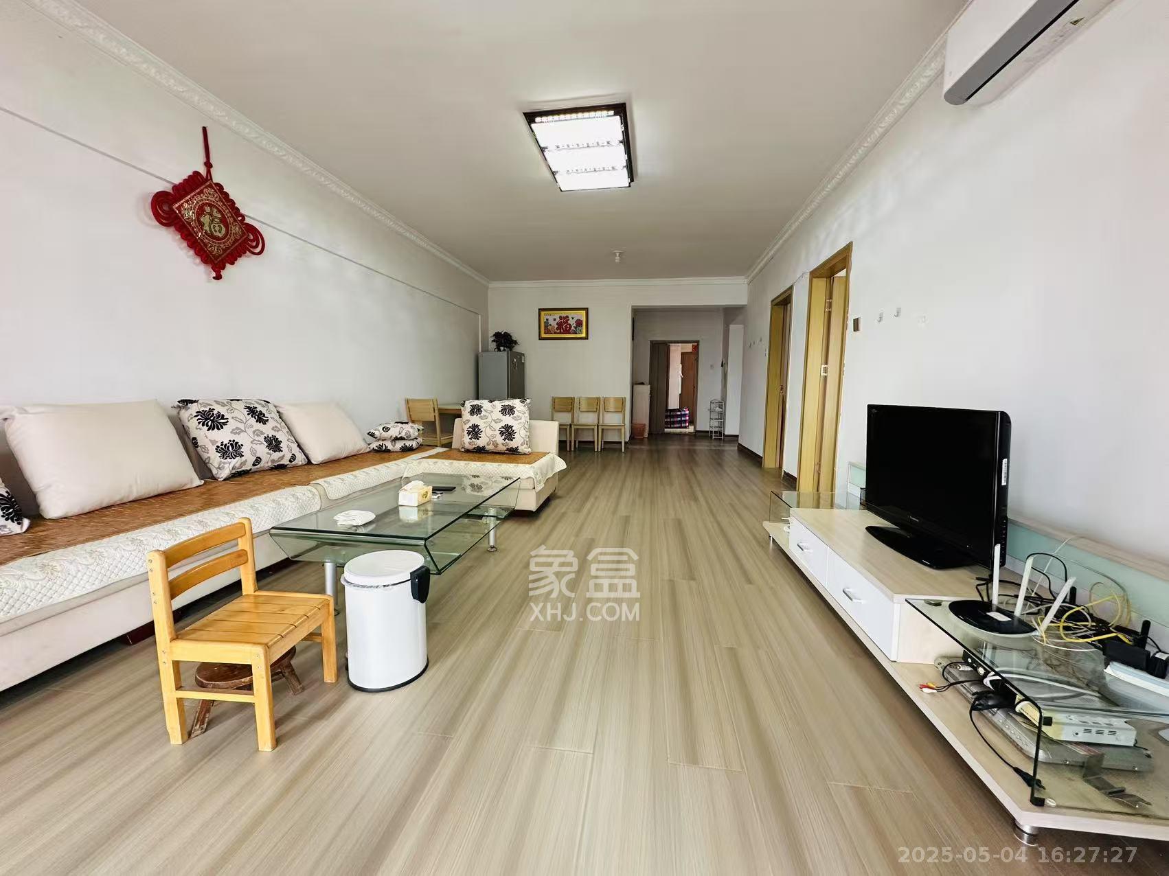 佳阳悦景馨都  2室2厅1卫   2000.00元/月室内图