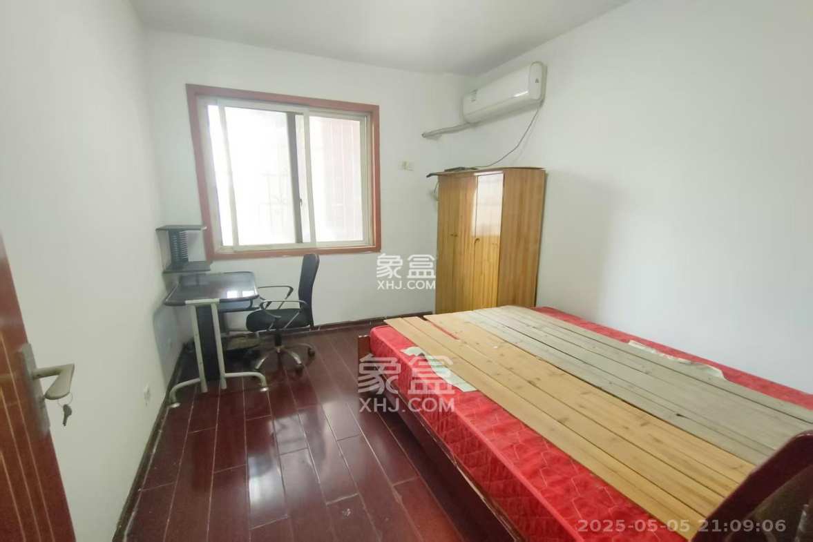 东门尚苑  3室2厅2卫    1700.0元/月 东门尚苑  3室2厅2卫    1700.0元/月室内图