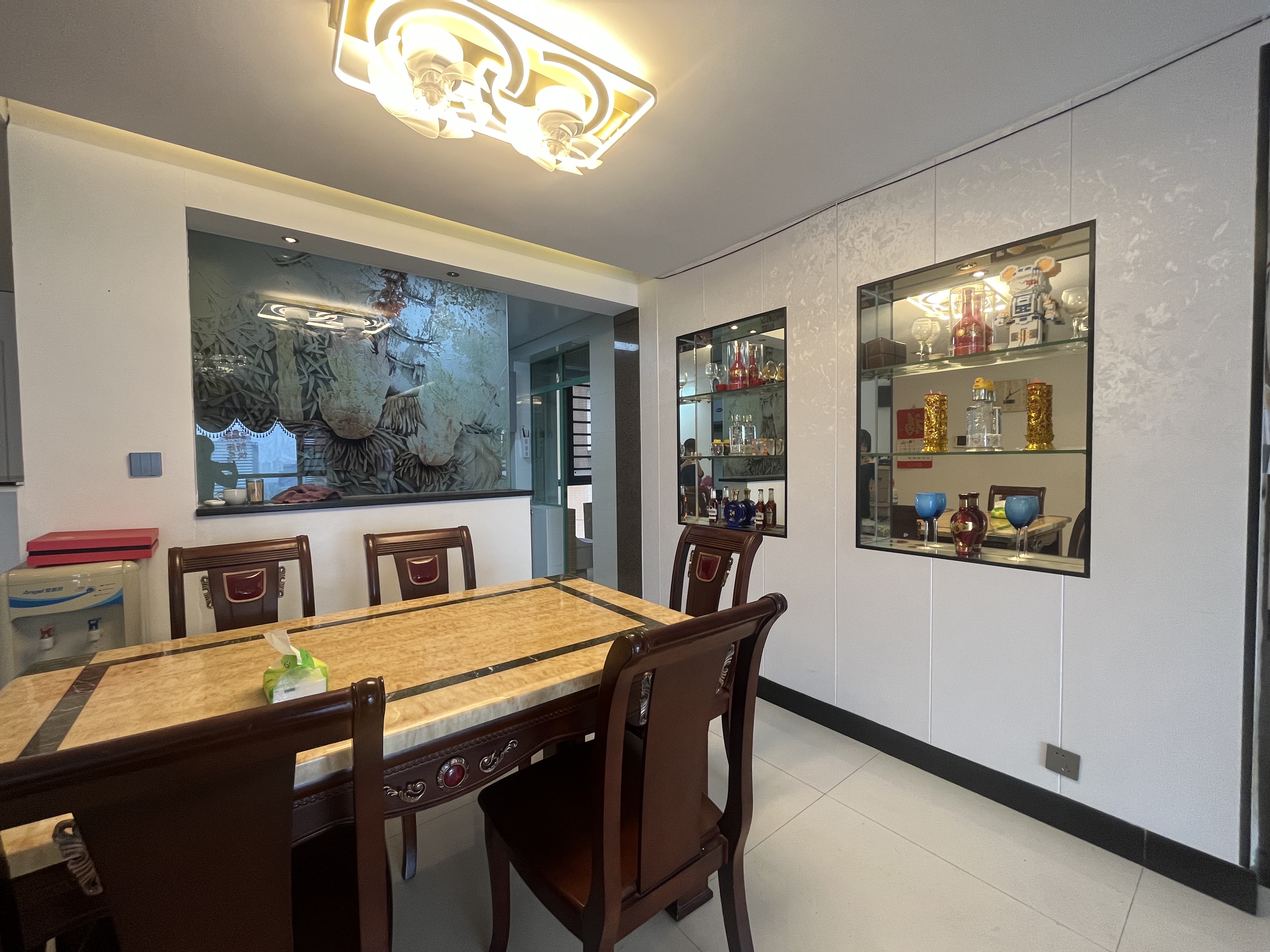 香江城市花园 3室2厅2卫 2600.0元/月 香江城市花园 3室2厅2卫 2600.0元/月室内图