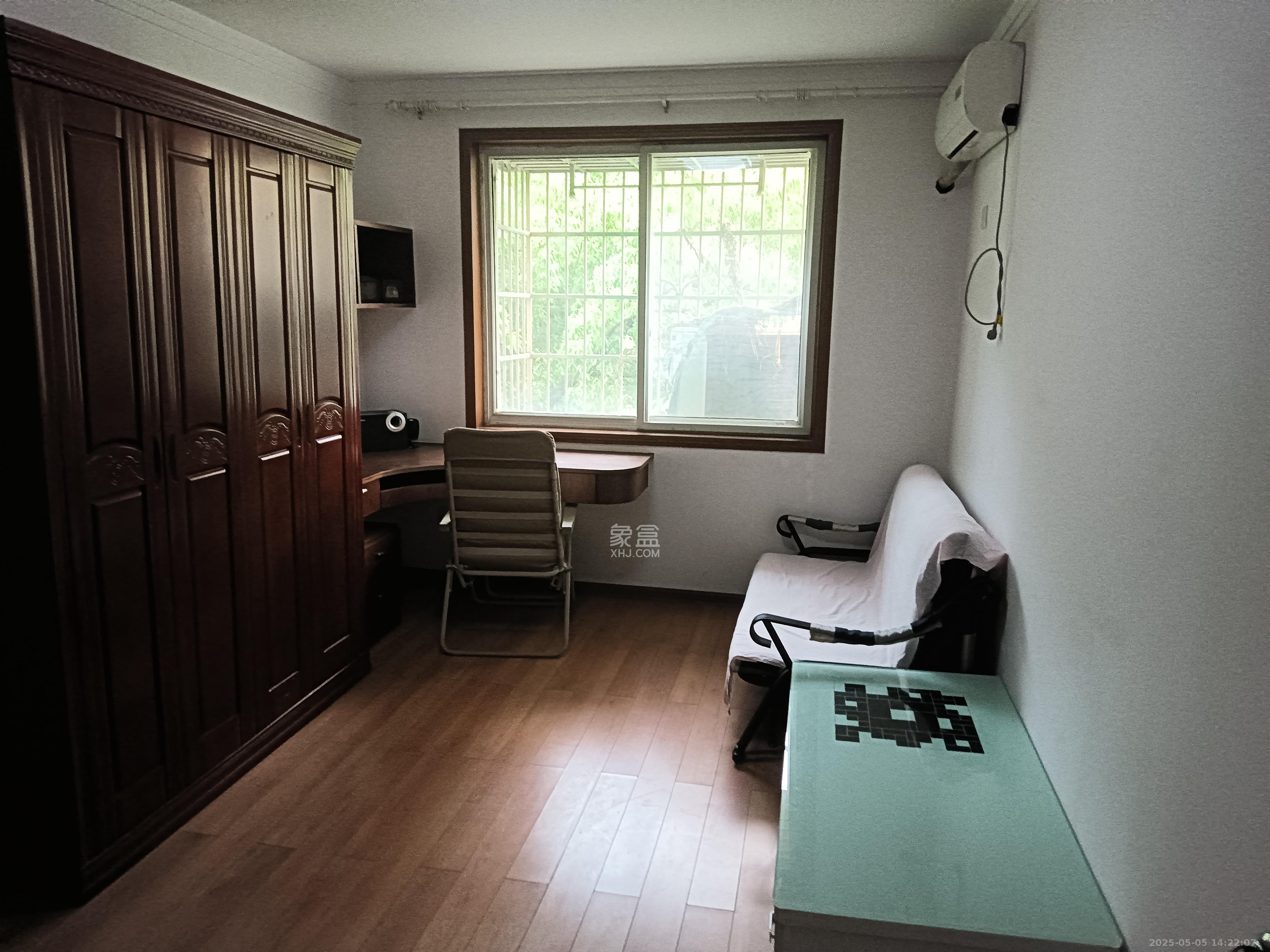 御景龙城  3室2厅2卫   1900.00元/月室内图