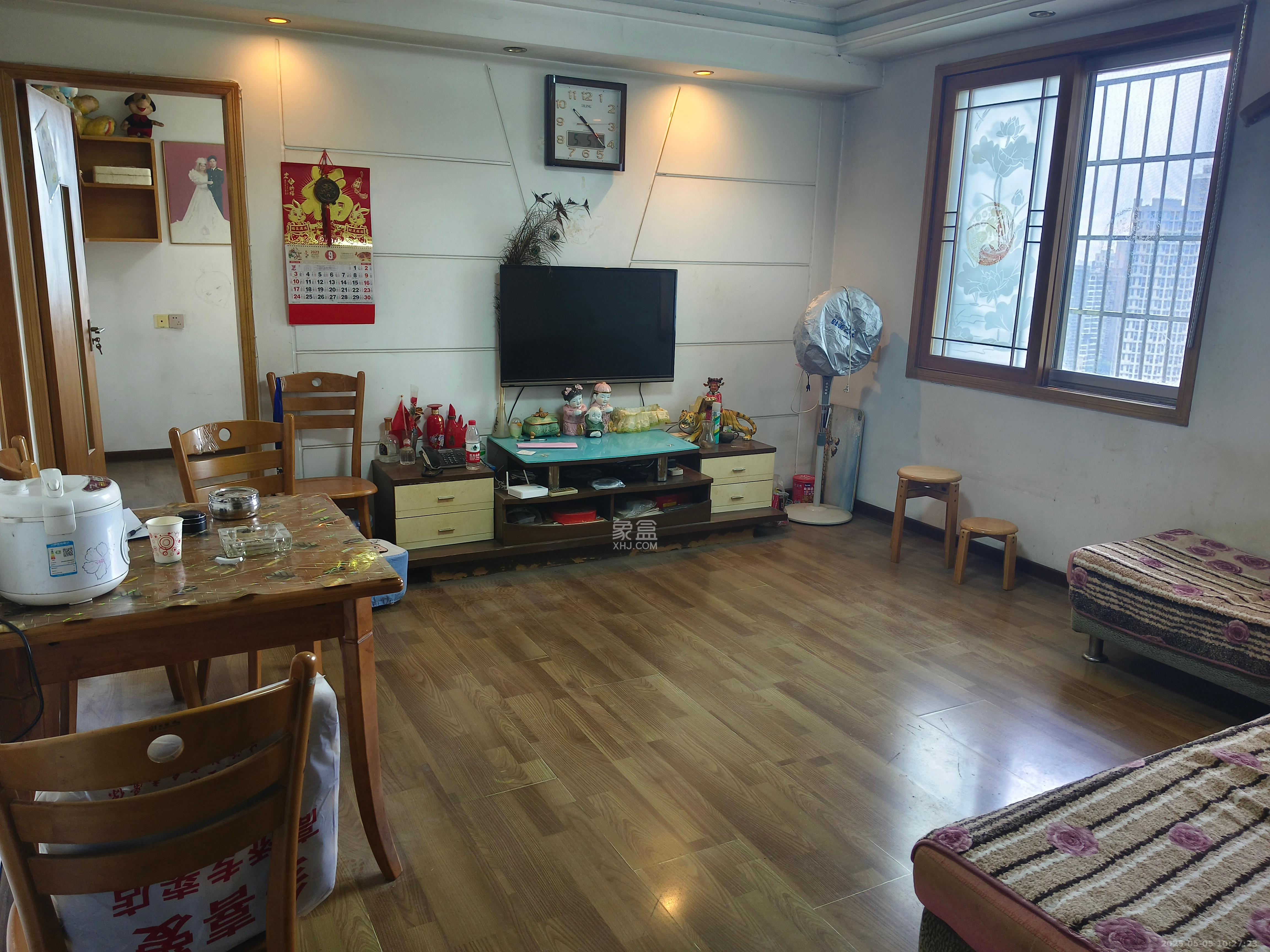 长沙卷烟厂高层小区  2室1厅1卫   1700.00元/月