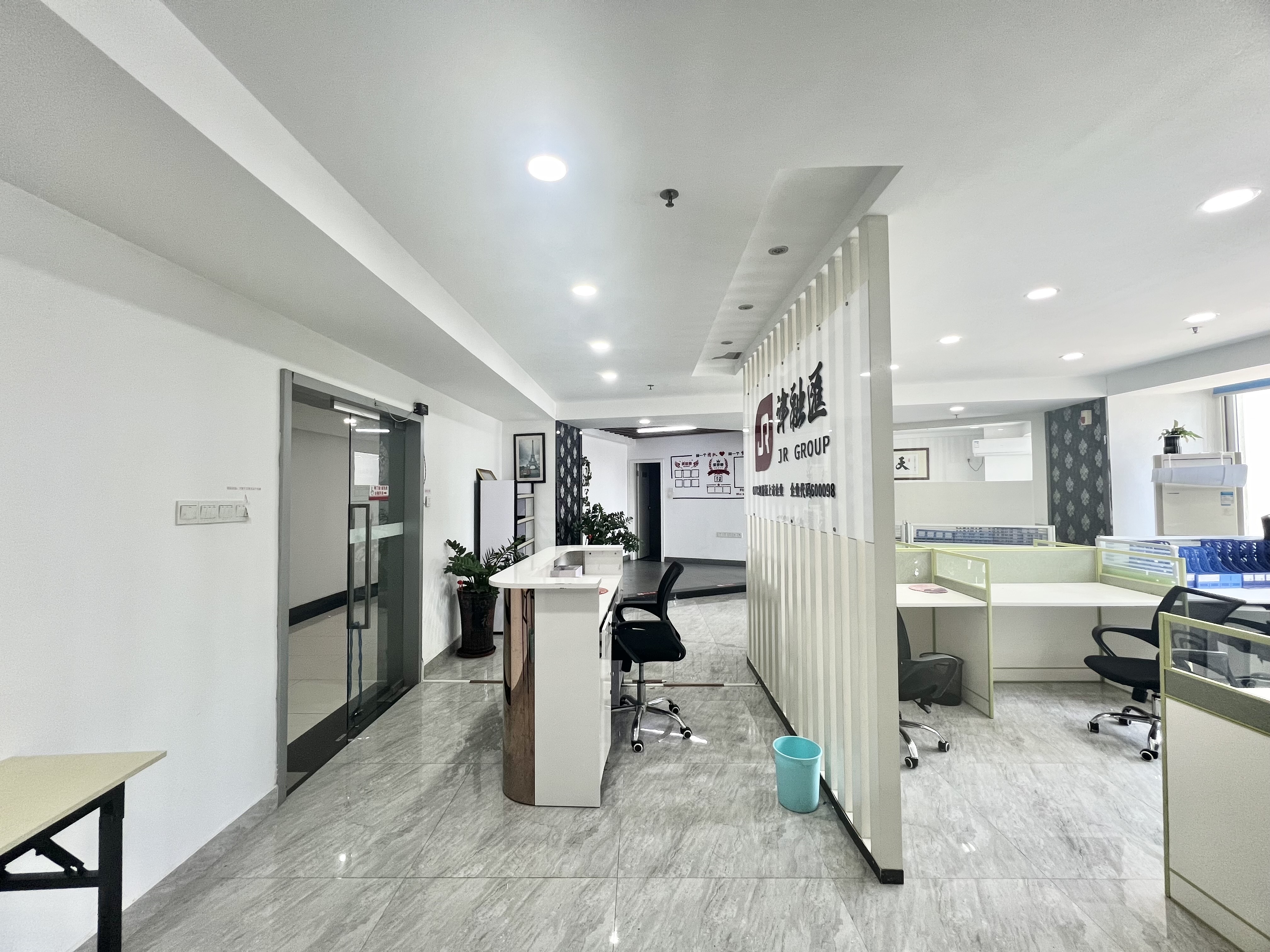 北京大厦 1室0厅0卫 8000.0元/月 北京大厦 1室0厅0卫 8000.0元/月室内图