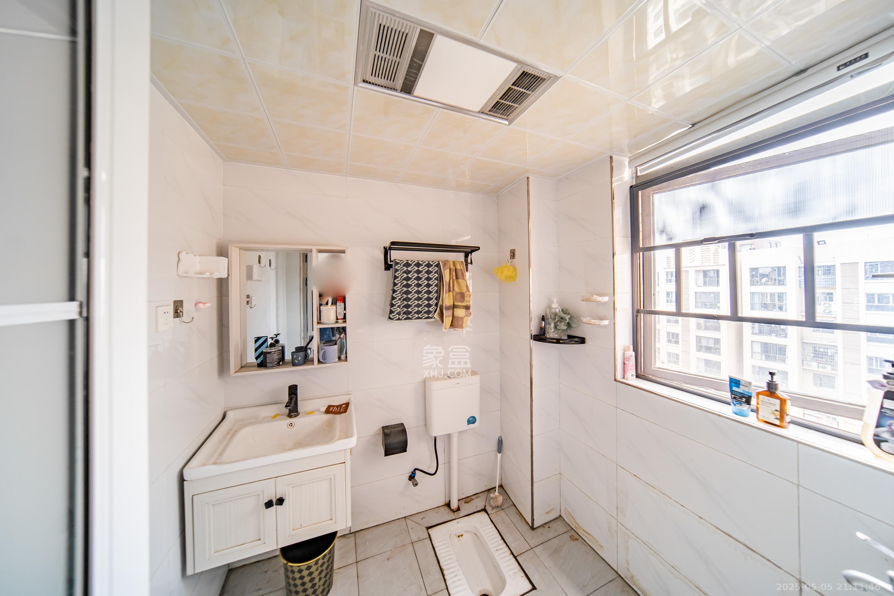 牛力家园 2室1厅1卫 65.0万 牛力家园 2室1厅1卫 65.0万卫生间