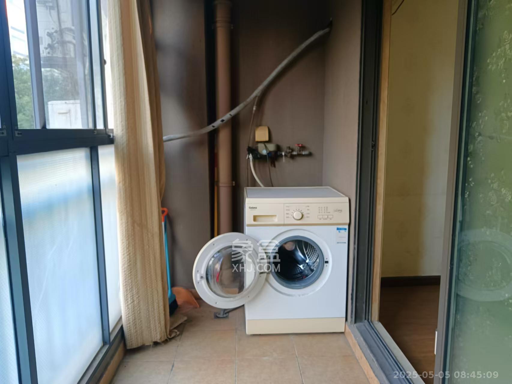 花漾年华(桂花园) 1室1厅1卫 1100.0元/月 花漾年华(桂花园) 1室1厅1卫 1100.0元/月室内图