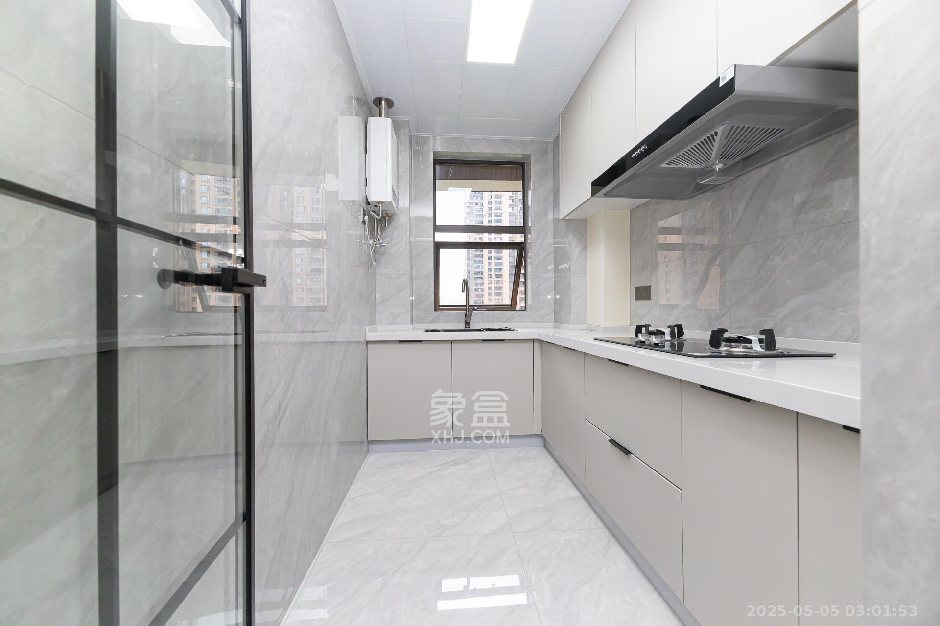 润和又一城 4室2厅2卫 129.8万 润和又一城 4室2厅2卫 129.8万厨房