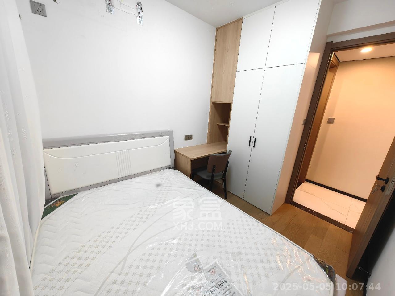 中海麓山境南区  2室2厅2卫   3300.00元/月室内图