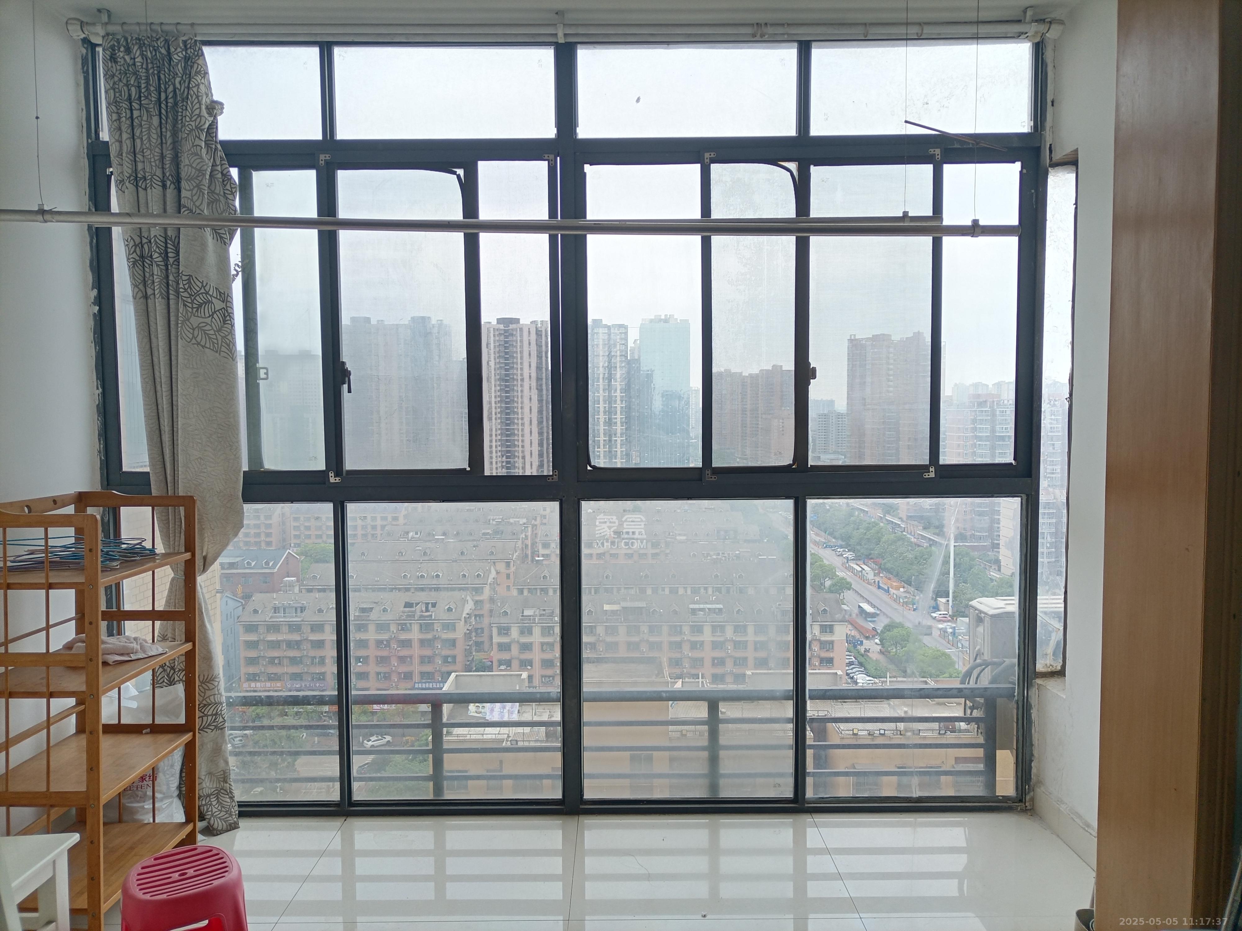 中国铁建国际城一期  3室2厅1卫   1500.00元/月室内图