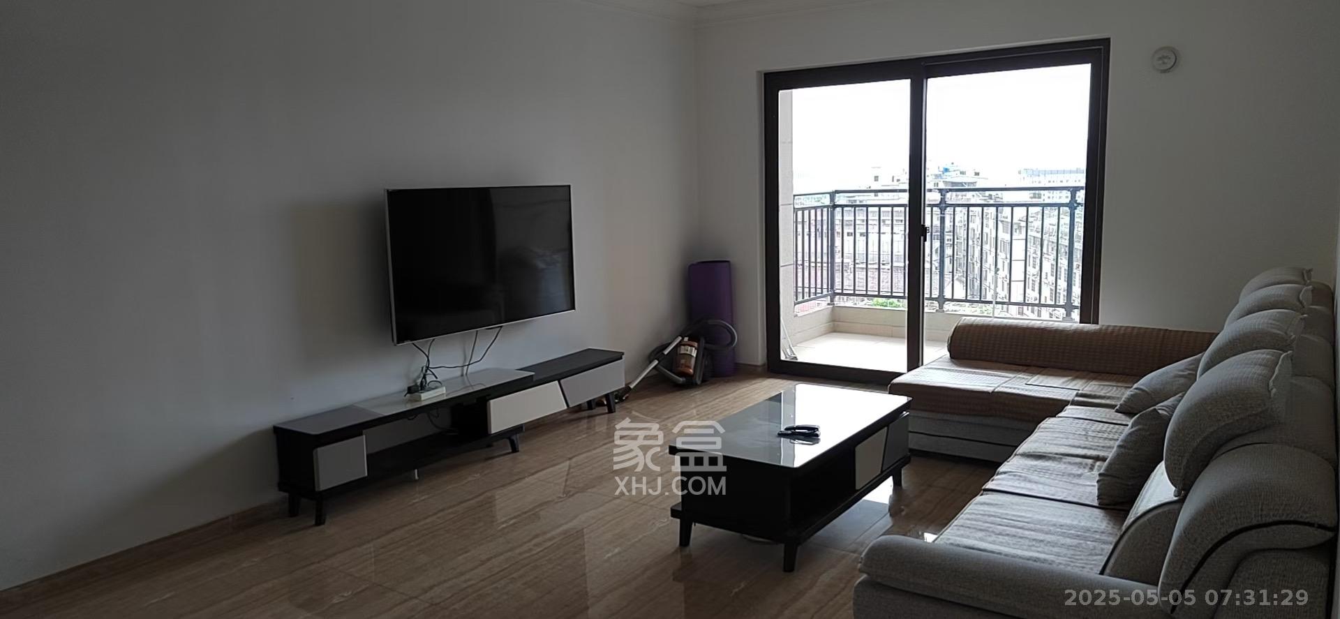 碧桂园星城首府 3室2厅2卫 3900.0元/月 碧桂园星城首府 3室2厅2卫 3900.0元/月室内图