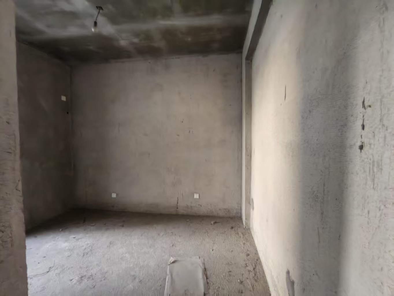 上和世家 4室2厅2卫 68.8万 上和世家 4室2厅2卫 68.8万客厅