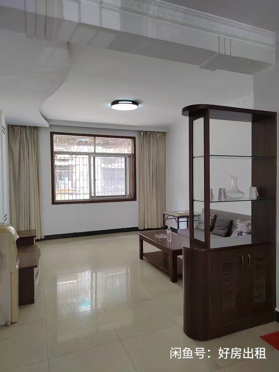 政府统建房  3室2厅1卫    1100.0元/月 政府统建房  3室2厅1卫    1100.0元/月室内图