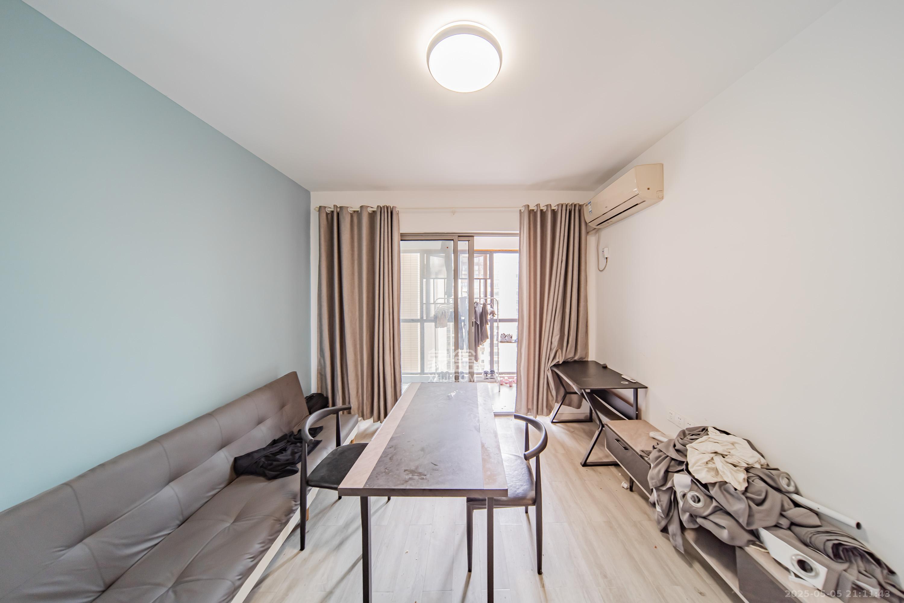 牛力家园 2室1厅1卫 65.0万 牛力家园 2室1厅1卫 65.0万客厅