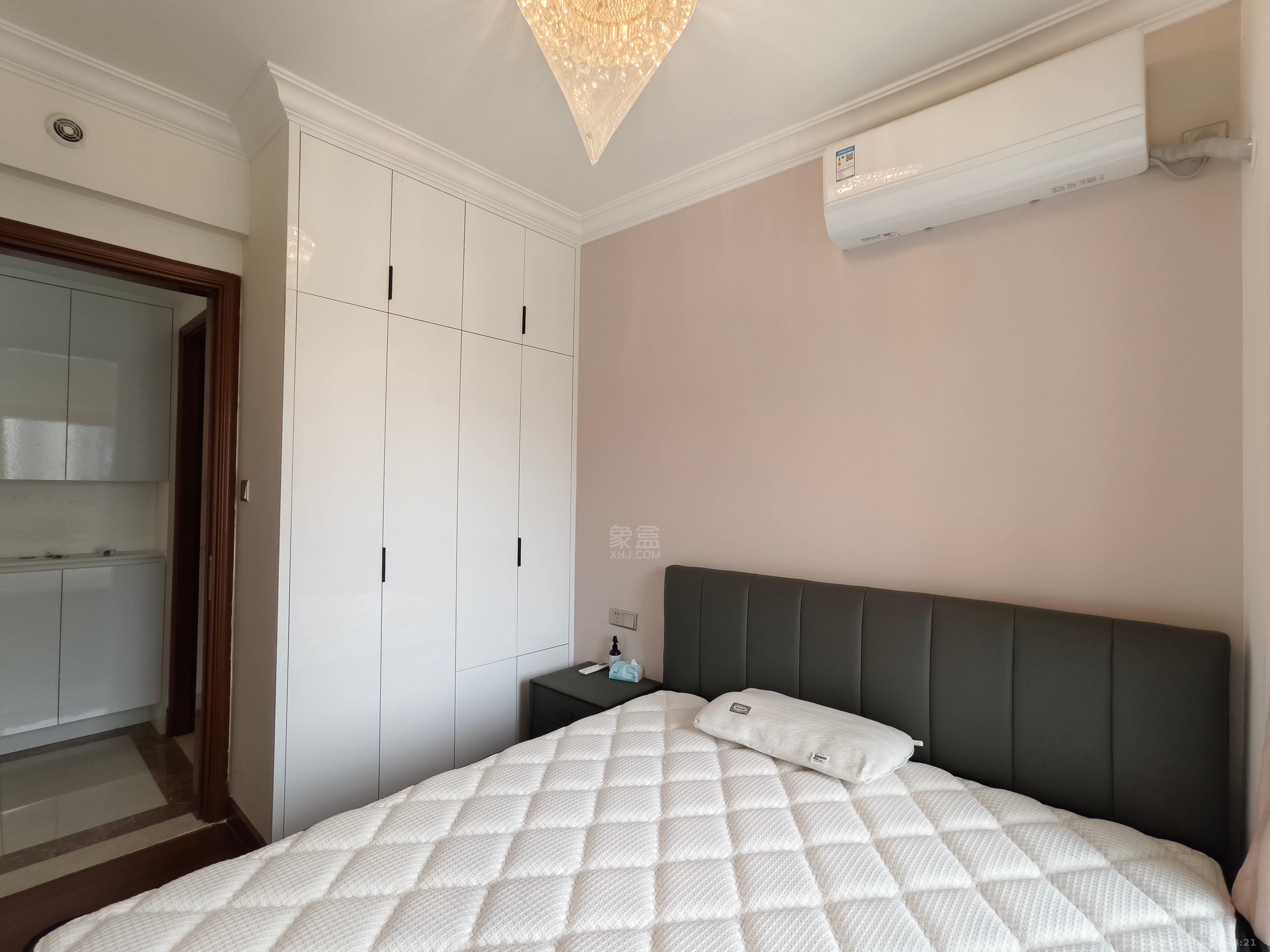 恒大华府 3室2厅1卫 2500.0元/月 恒大华府 3室2厅1卫 2500.0元/月室内图