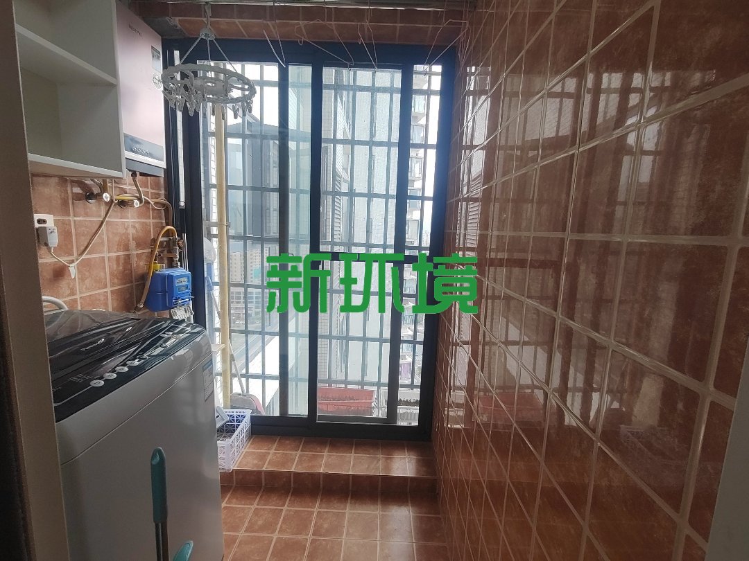 东岳新外滩  2室2厅1卫   1800.00元/月室内图