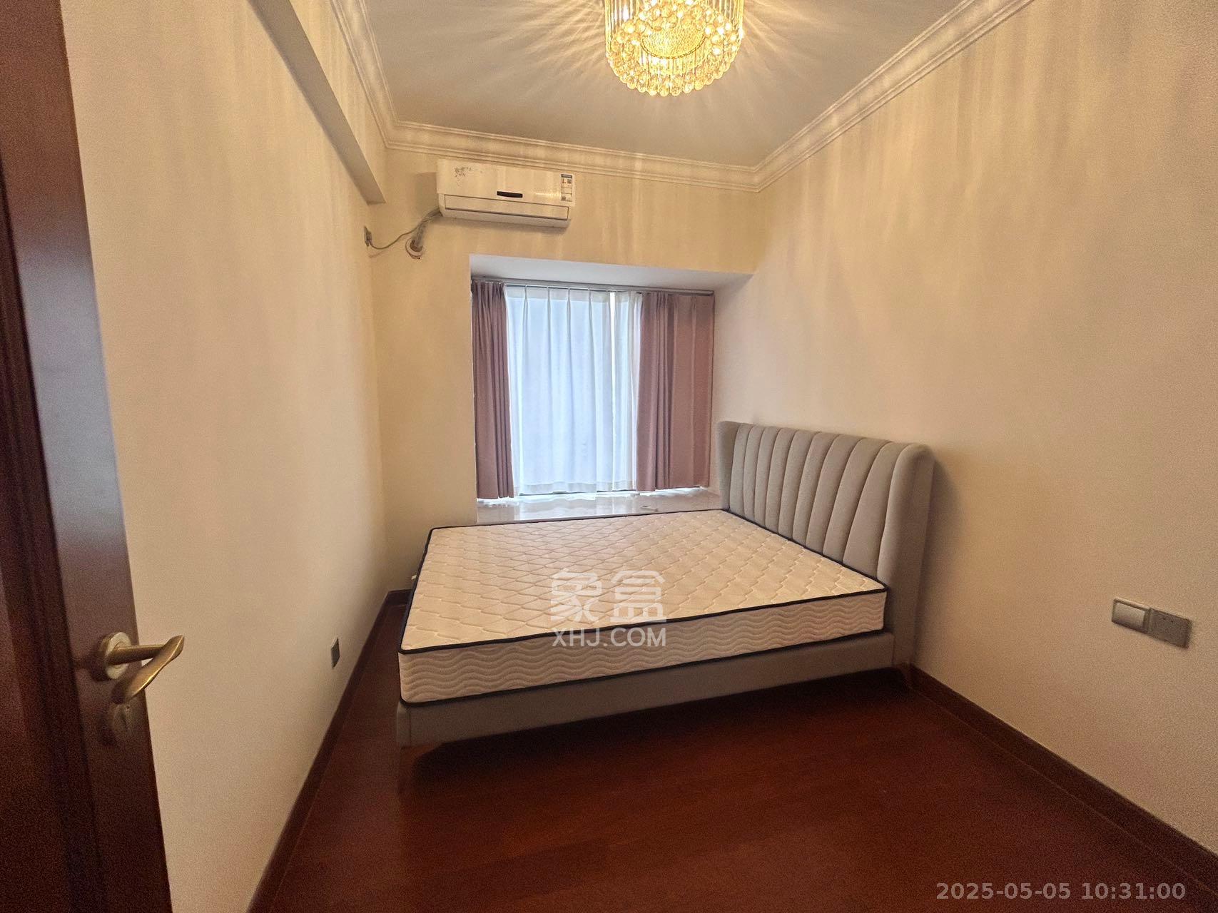 恒大文化旅游城C区 3室2厅2卫 2400.0元/月 恒大文化旅游城C区 3室2厅2卫 2400.0元/月室内图