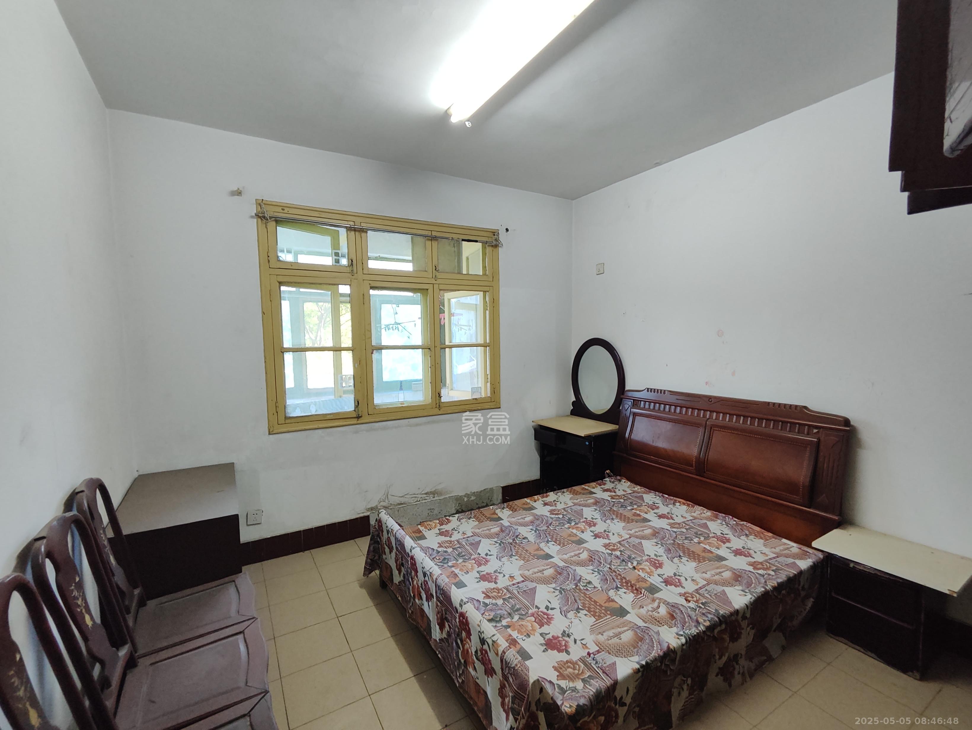 省建苑小区 3室1厅1卫 1400.0元/月 省建苑小区 3室1厅1卫 1400.0元/月室内图