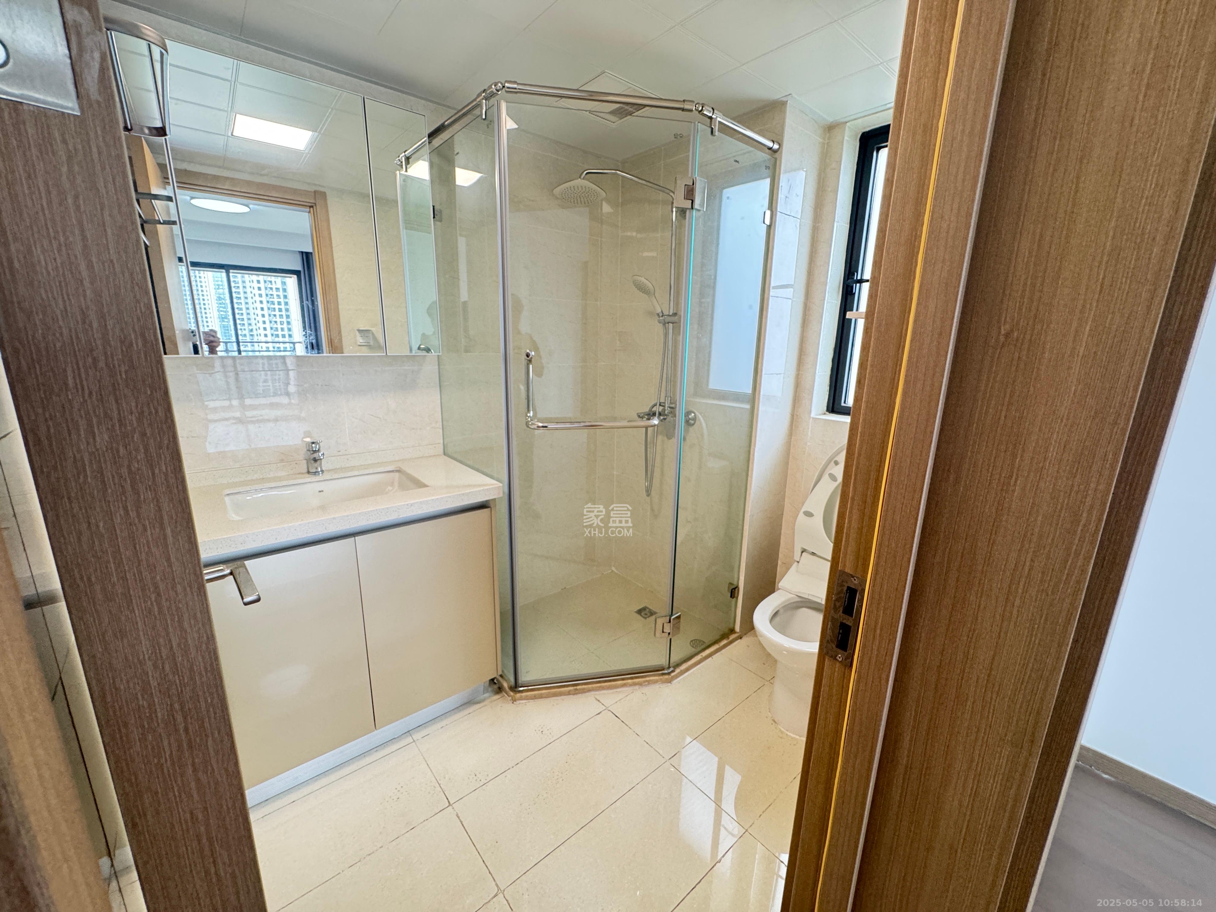 长沙高铁吾悦广场 3室2厅2卫 3000.0元/月 长沙高铁吾悦广场 3室2厅2卫 3000.0元/月室内图