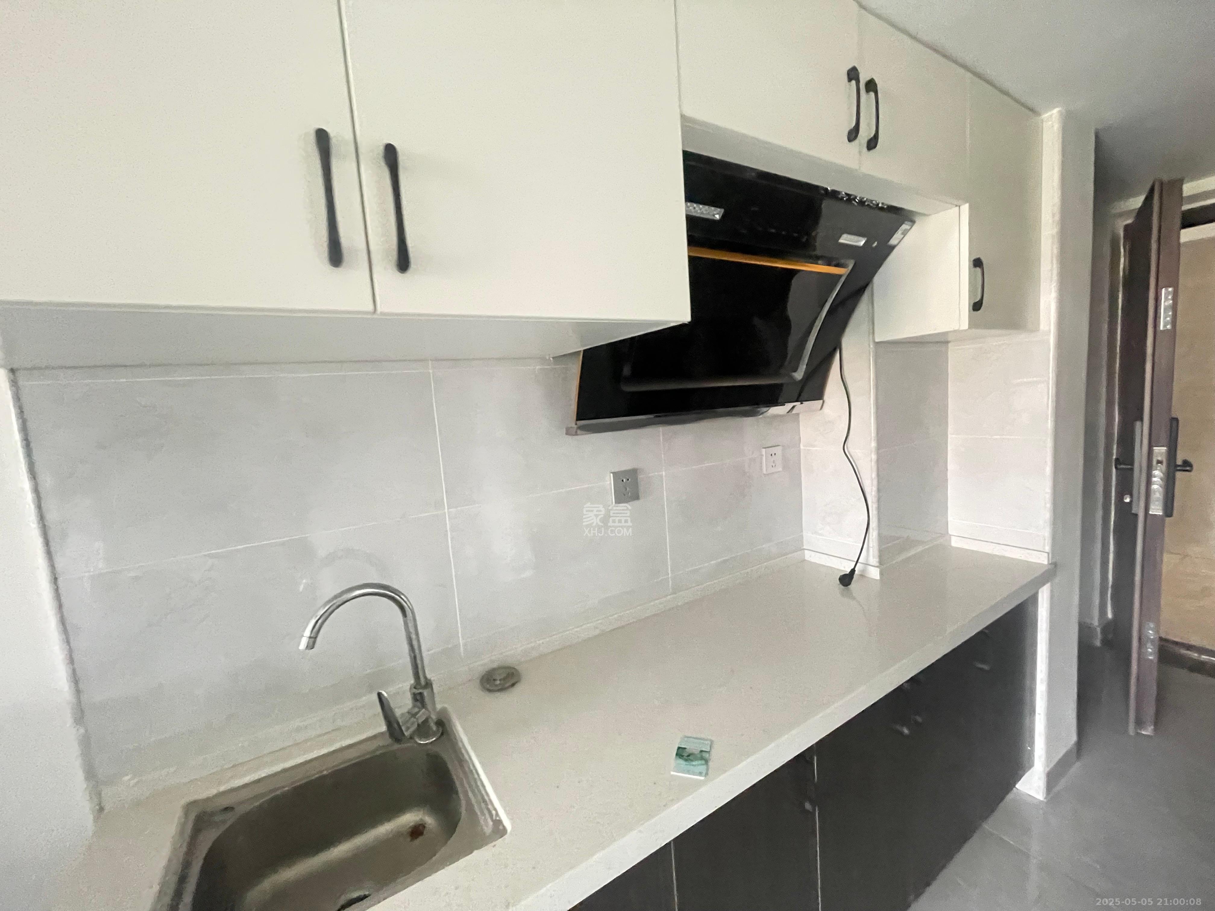 龙湖湘江星座(祺鑫星座公寓) 1室1厅1卫 1800.0元/月 龙湖湘江星座(祺鑫星座公寓) 1室1厅1卫 1800.0元/月户型图