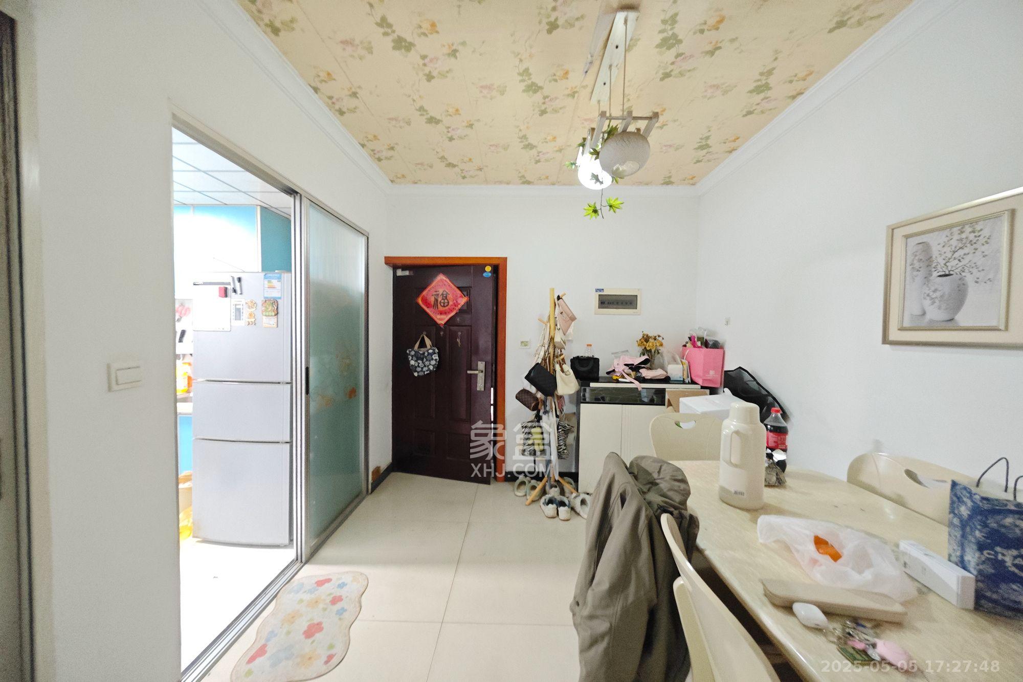 尊邸华庭  2室2厅1卫   2200.00元/月室内图