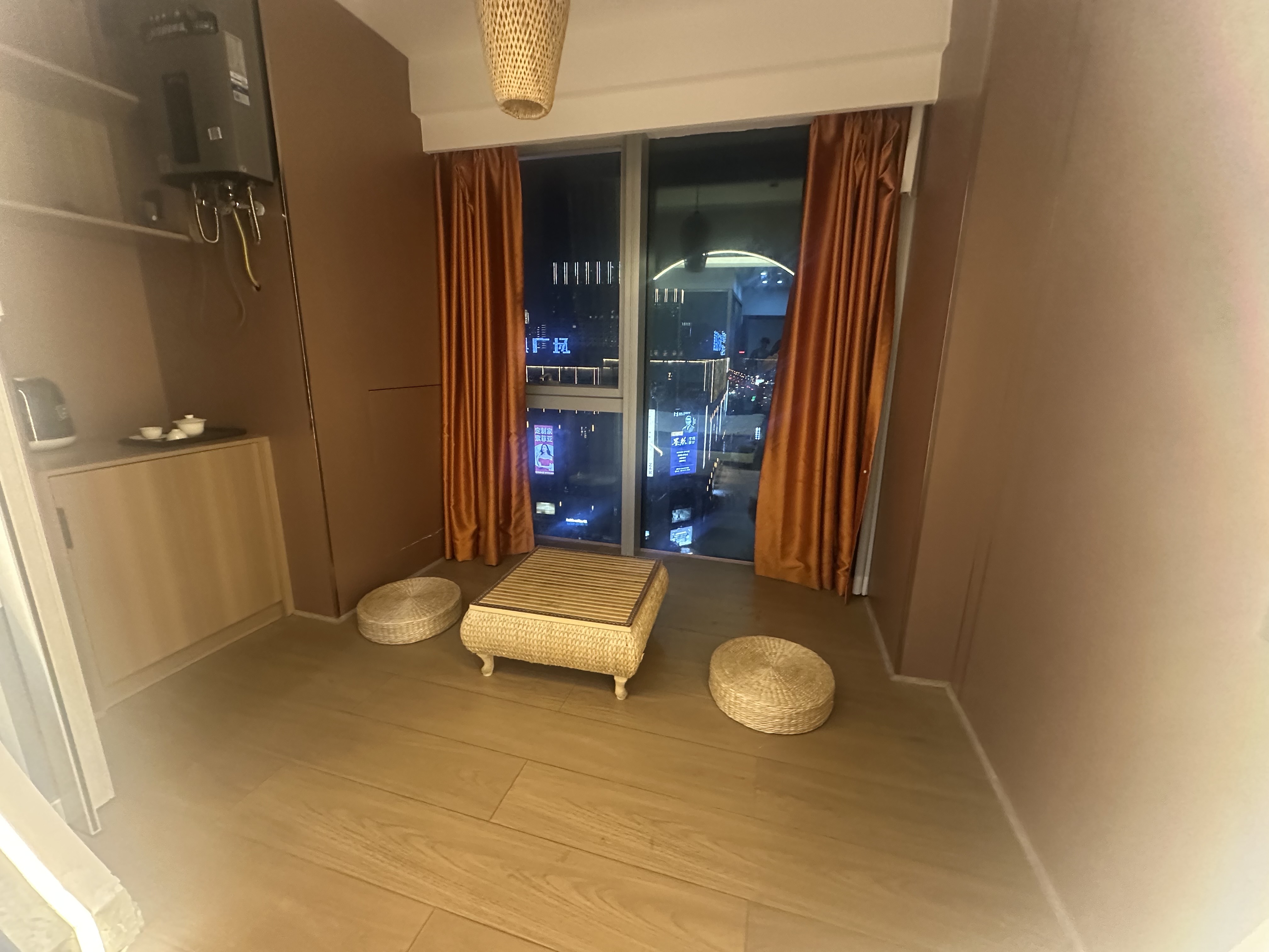 卓越伊景寓  1室0厅0卫   1600.00元/月户型图