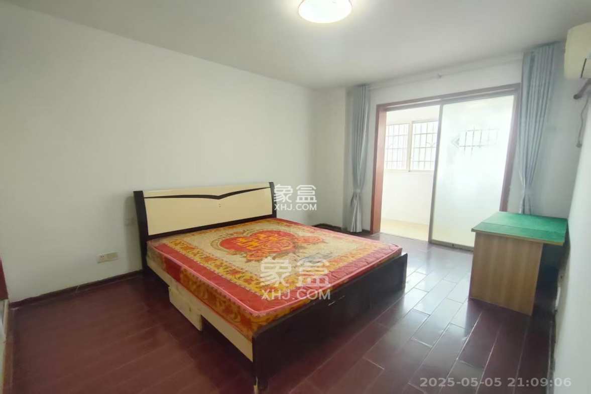 东门尚苑  3室2厅2卫    1700.0元/月 东门尚苑  3室2厅2卫    1700.0元/月室内图