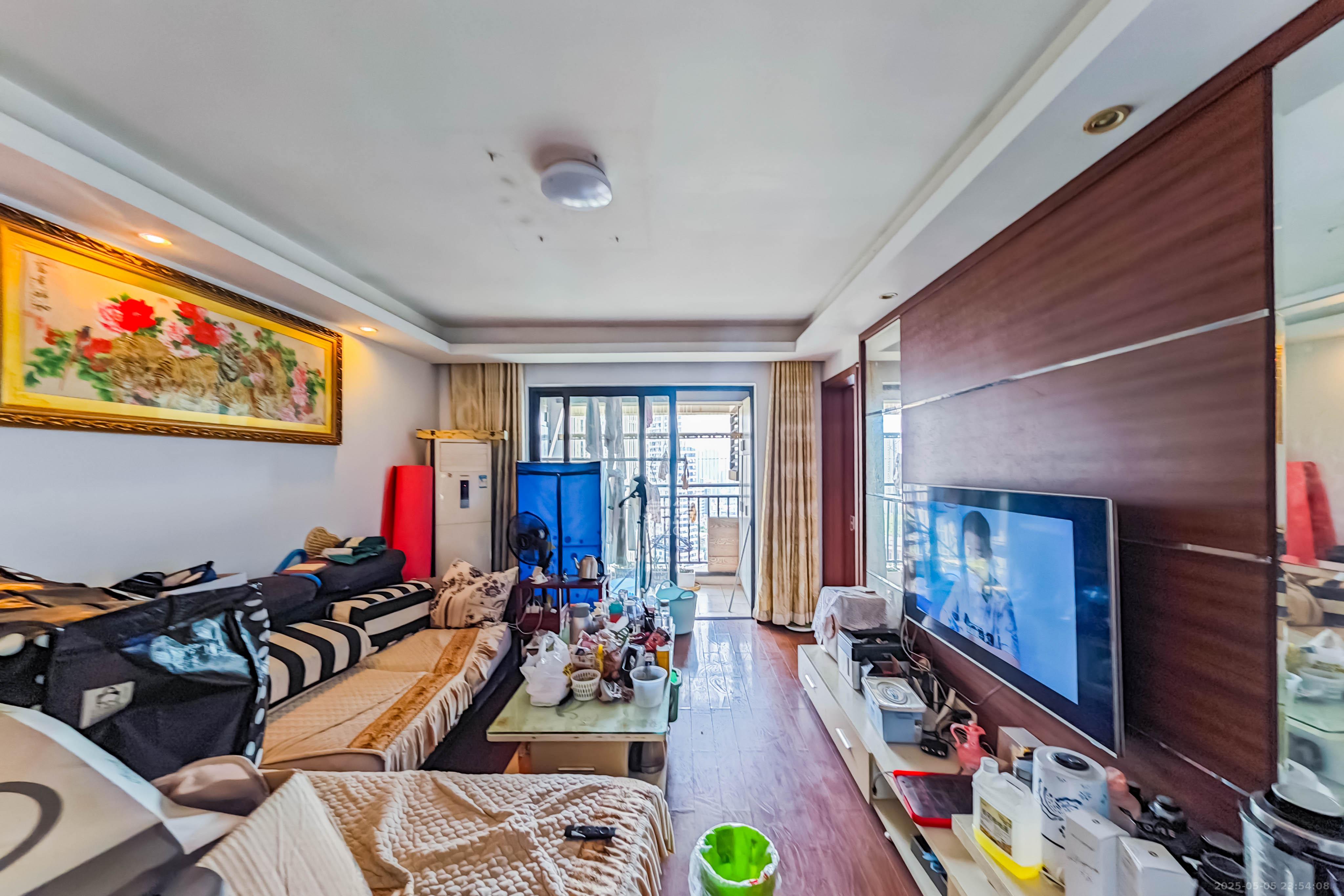 万科金域华府三四期  3室2厅1卫    100.0万 万科金域华府三四期  3室2厅1卫    100.0万客厅