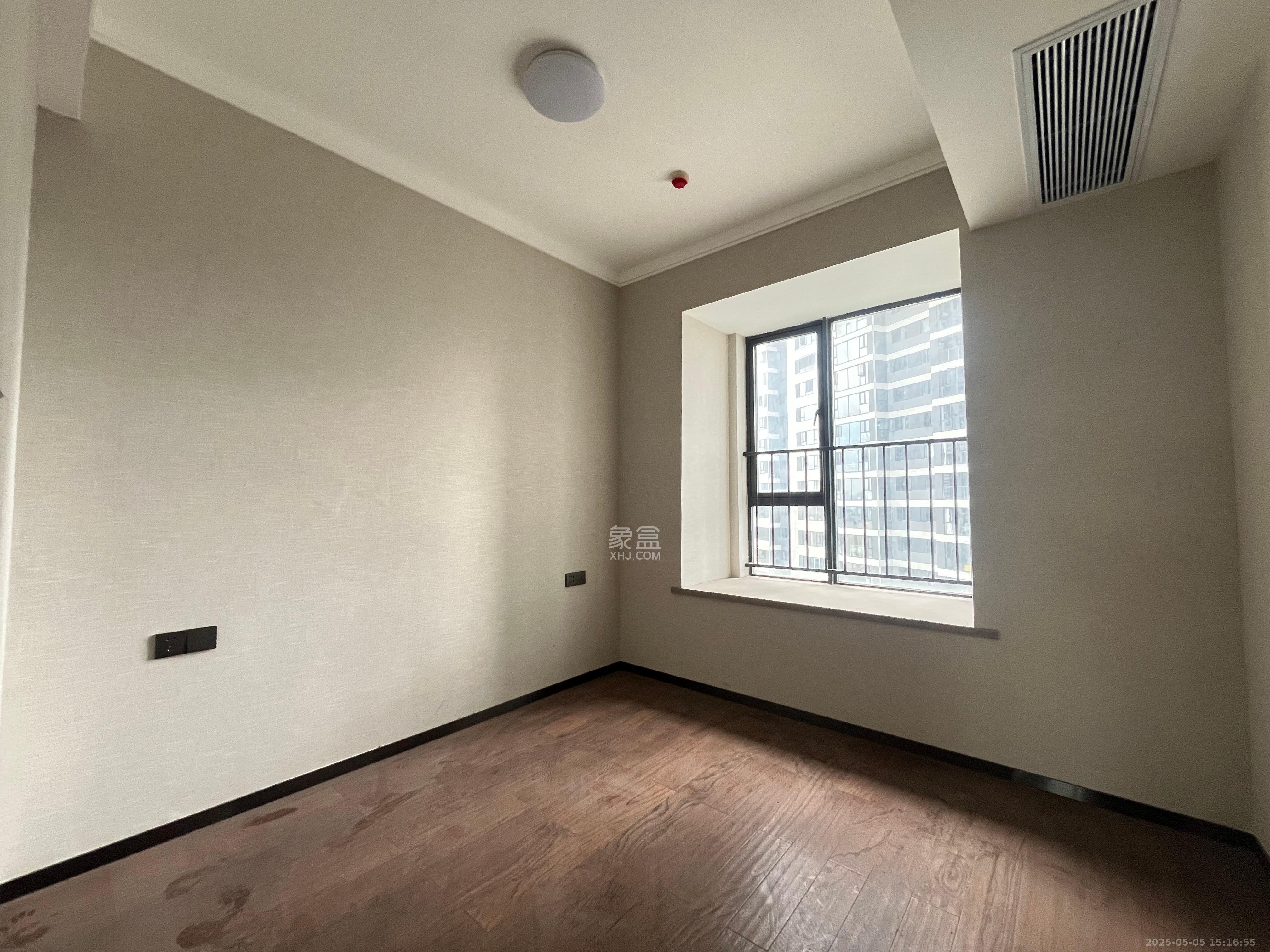 旭辉都会山 3室2厅2卫 4800.0元/月 旭辉都会山 3室2厅2卫 4800.0元/月室内图