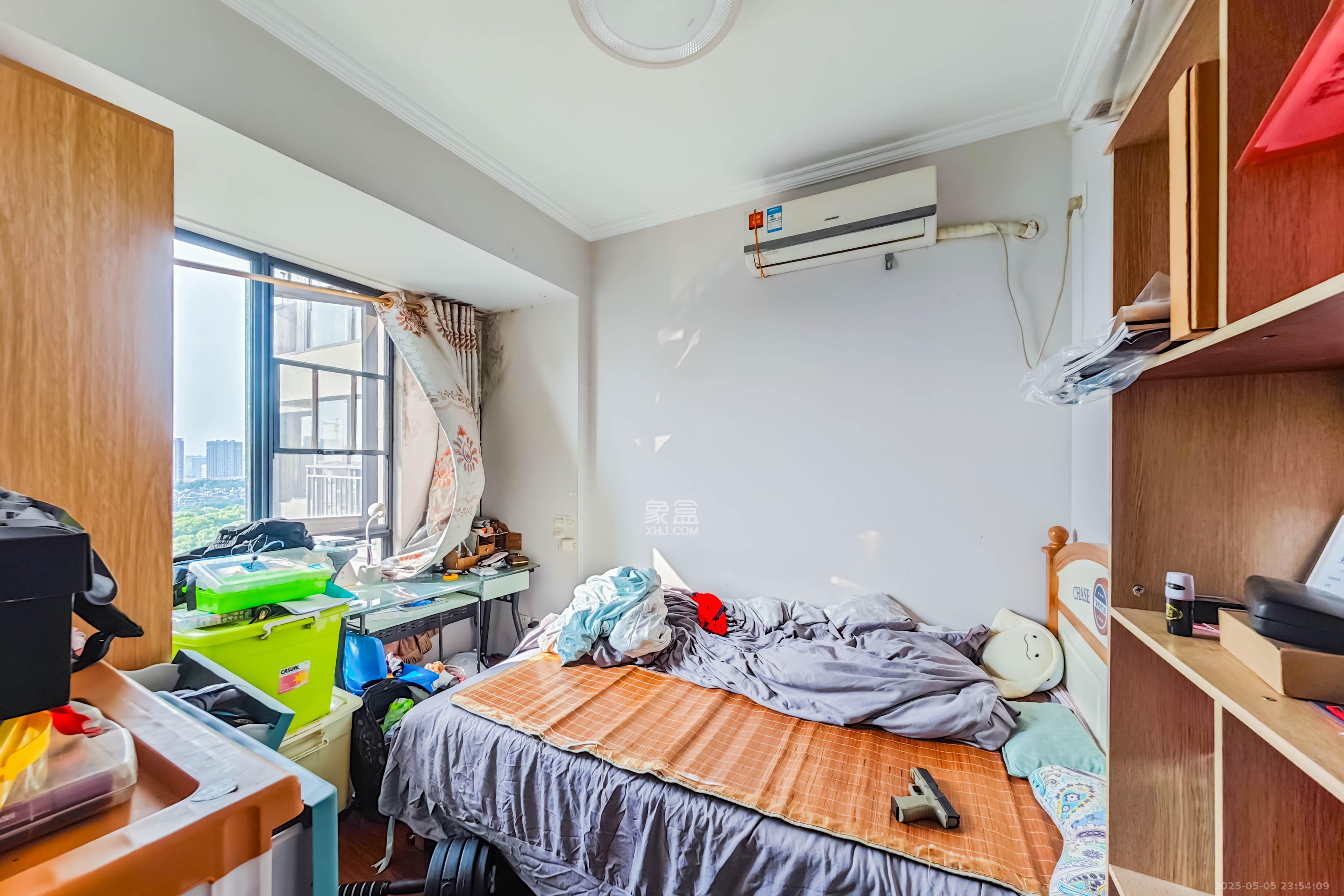 万科金域华府三四期  3室2厅1卫    100.0万 万科金域华府三四期  3室2厅1卫    100.0万卧室