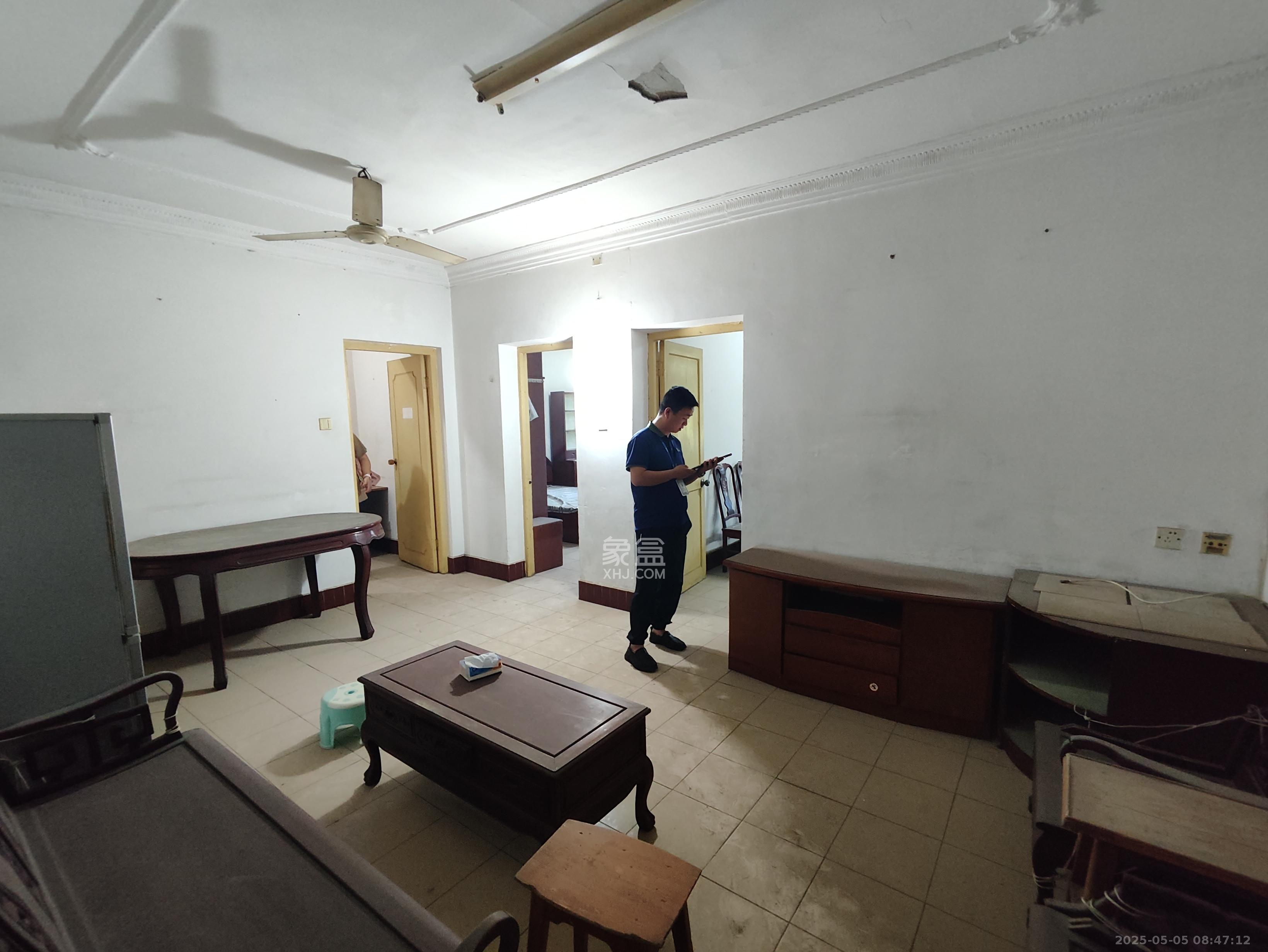 省建苑小区 3室1厅1卫 1400.0元/月 省建苑小区 3室1厅1卫 1400.0元/月室内图