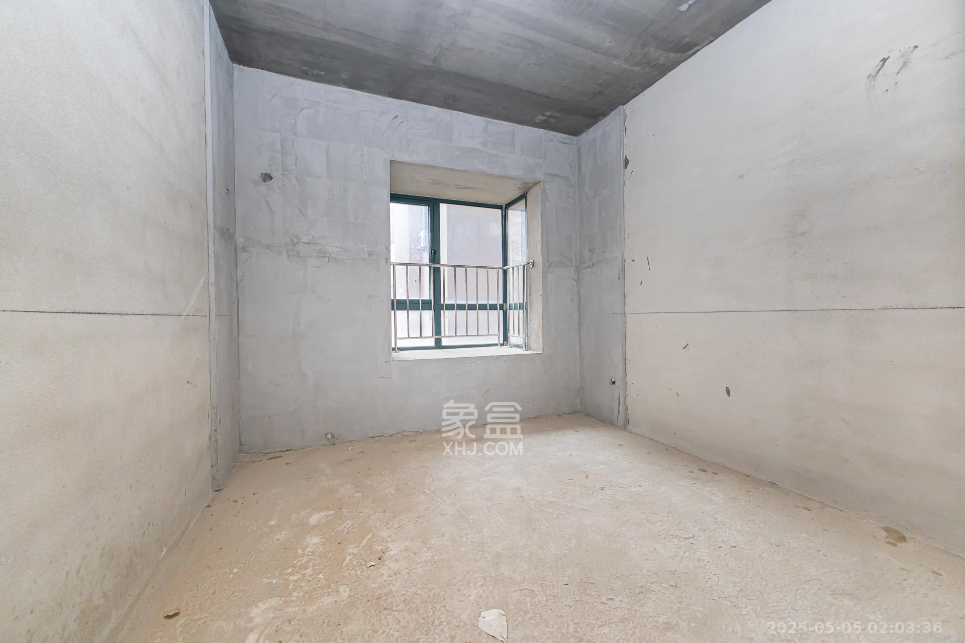 金湘苑(星澜之悦) 4室2厅2卫 85.0万 金湘苑(星澜之悦) 4室2厅2卫 85.0万卧室