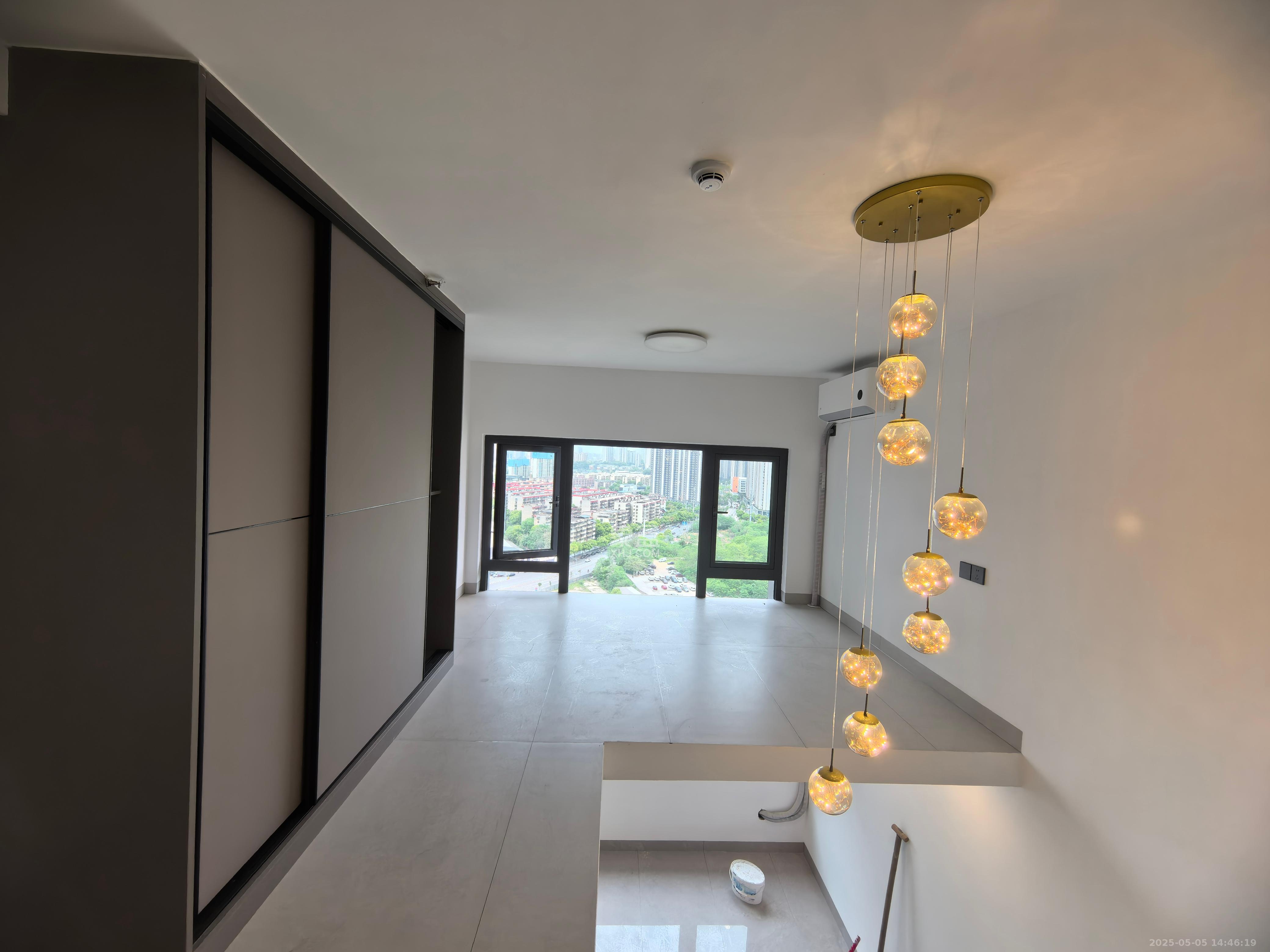 万科紫台  2室1厅1卫    2400.0元/月 万科紫台  2室1厅1卫    2400.0元/月室内图