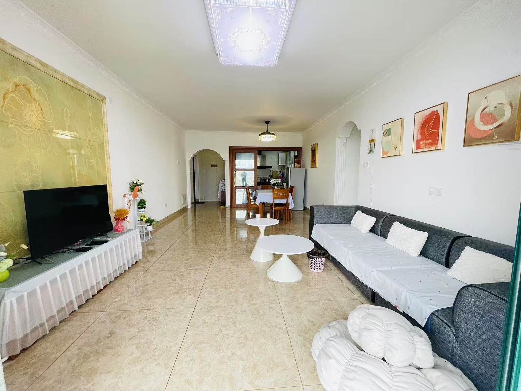 珍珠裕苑二期  3室2厅2卫    210.0万 珍珠裕苑二期  3室2厅2卫    210.0万客厅