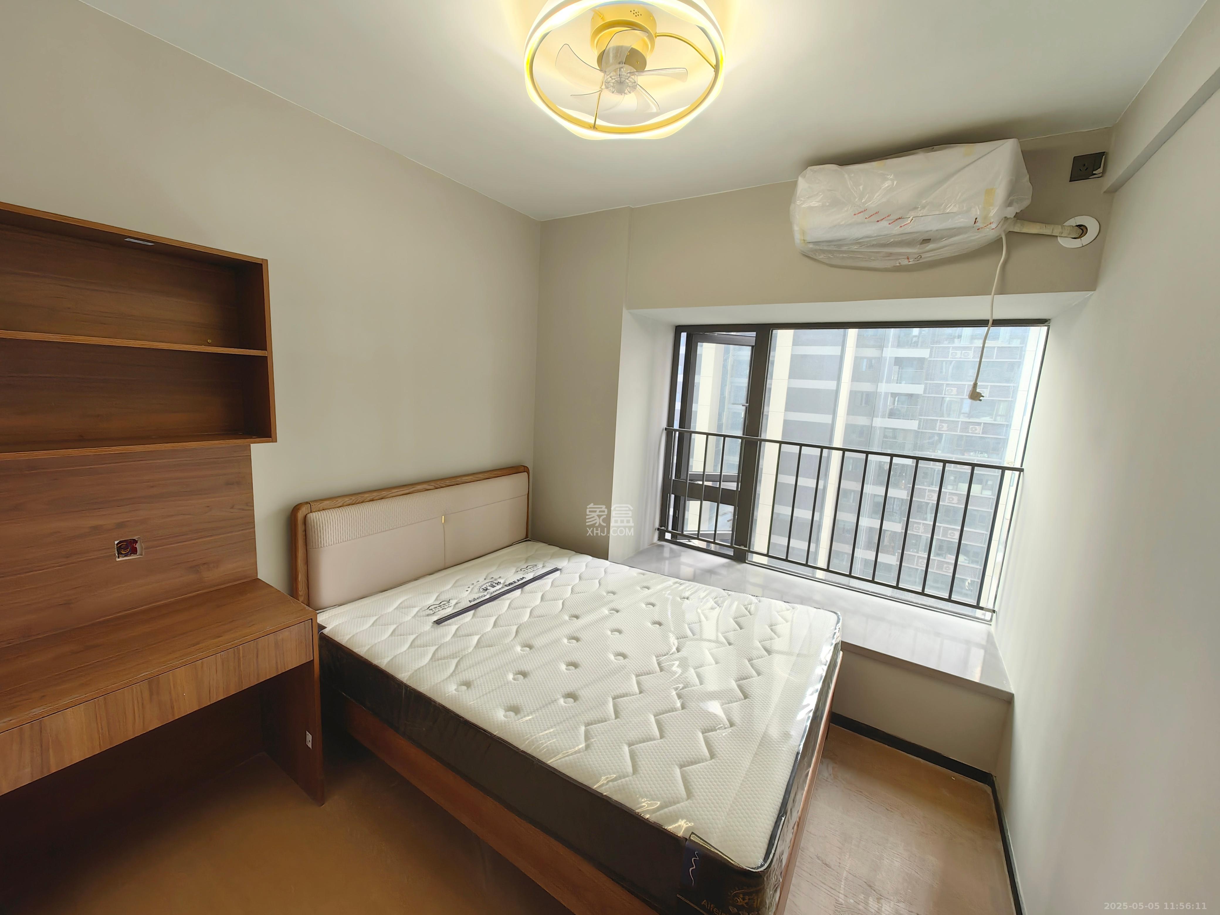 时代梅溪领峰  3室2厅2卫   3600.00元/月室内图