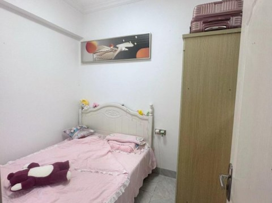 华发大厦 1室1厅1卫 49.0万 华发大厦 1室1厅1卫 49.0万室内图