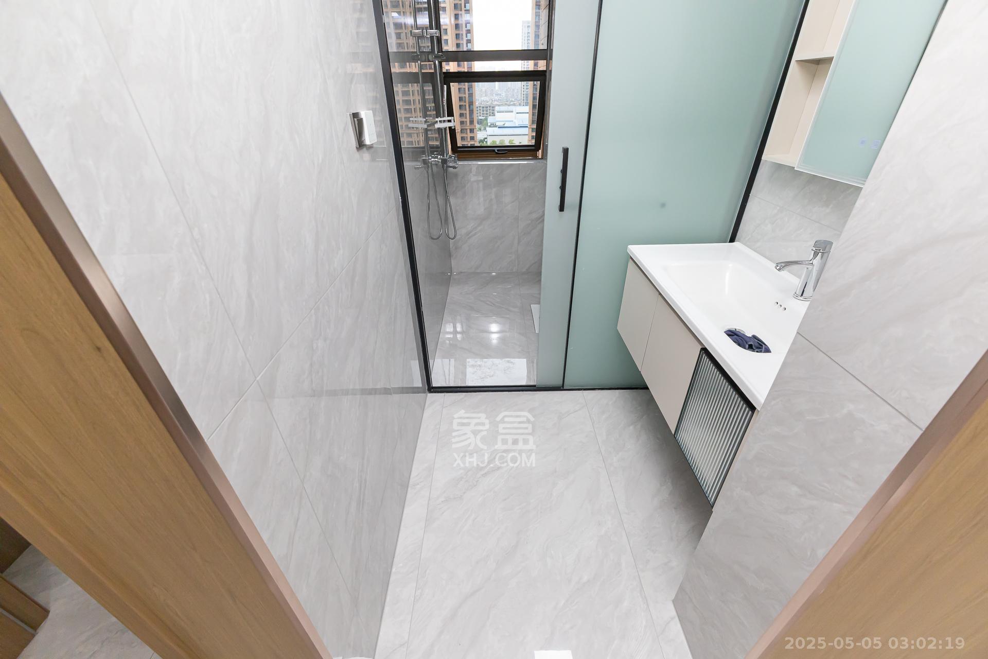 润和又一城 4室2厅2卫 129.8万 润和又一城 4室2厅2卫 129.8万卫生间