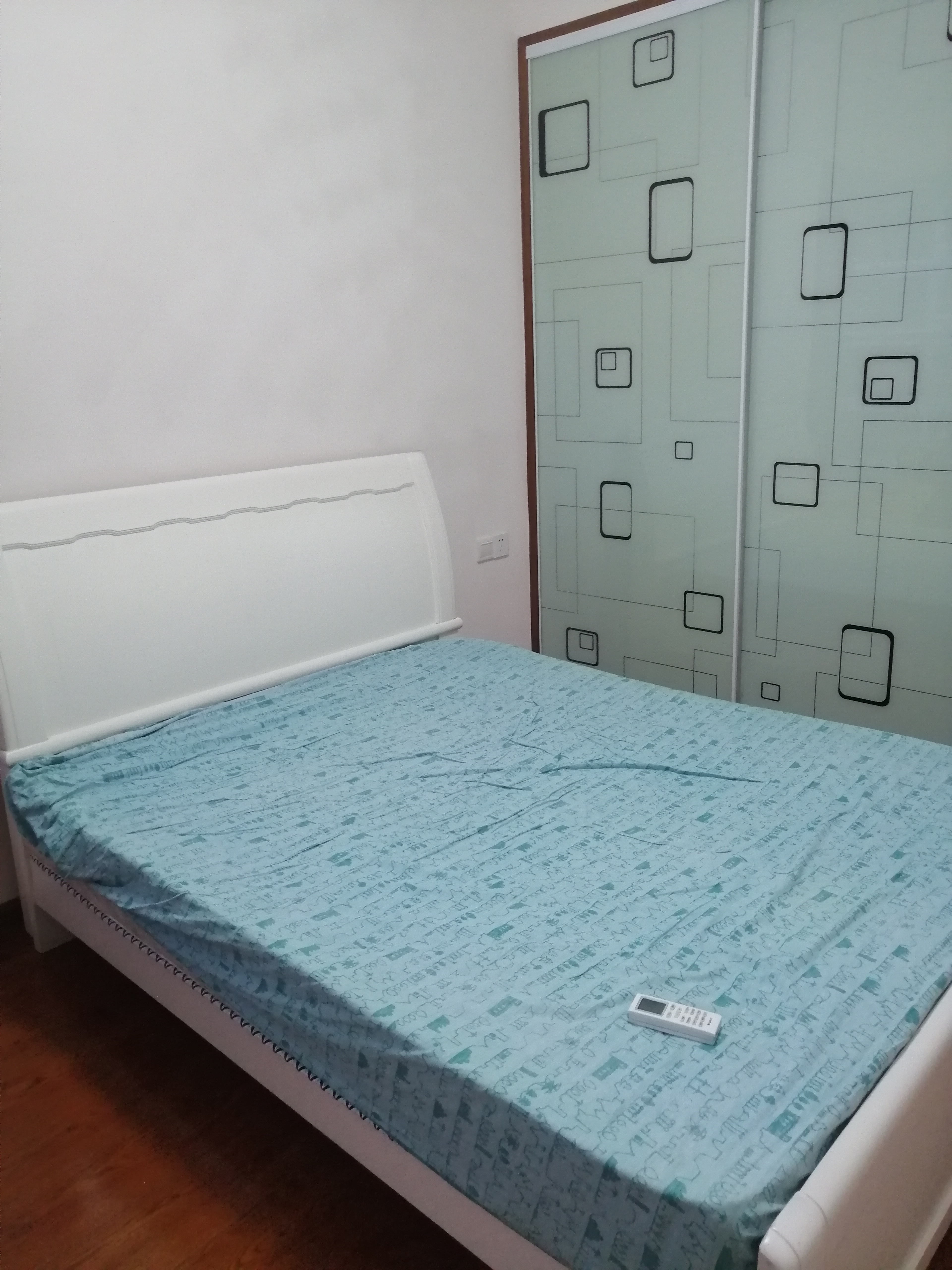 御笔华章  3室2厅2卫   2300.00元/月室内图