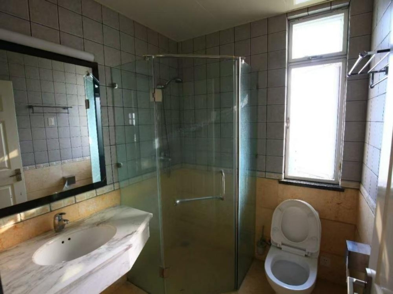 紫荆花园一期  3室2厅2卫   7000.00元/月室内图