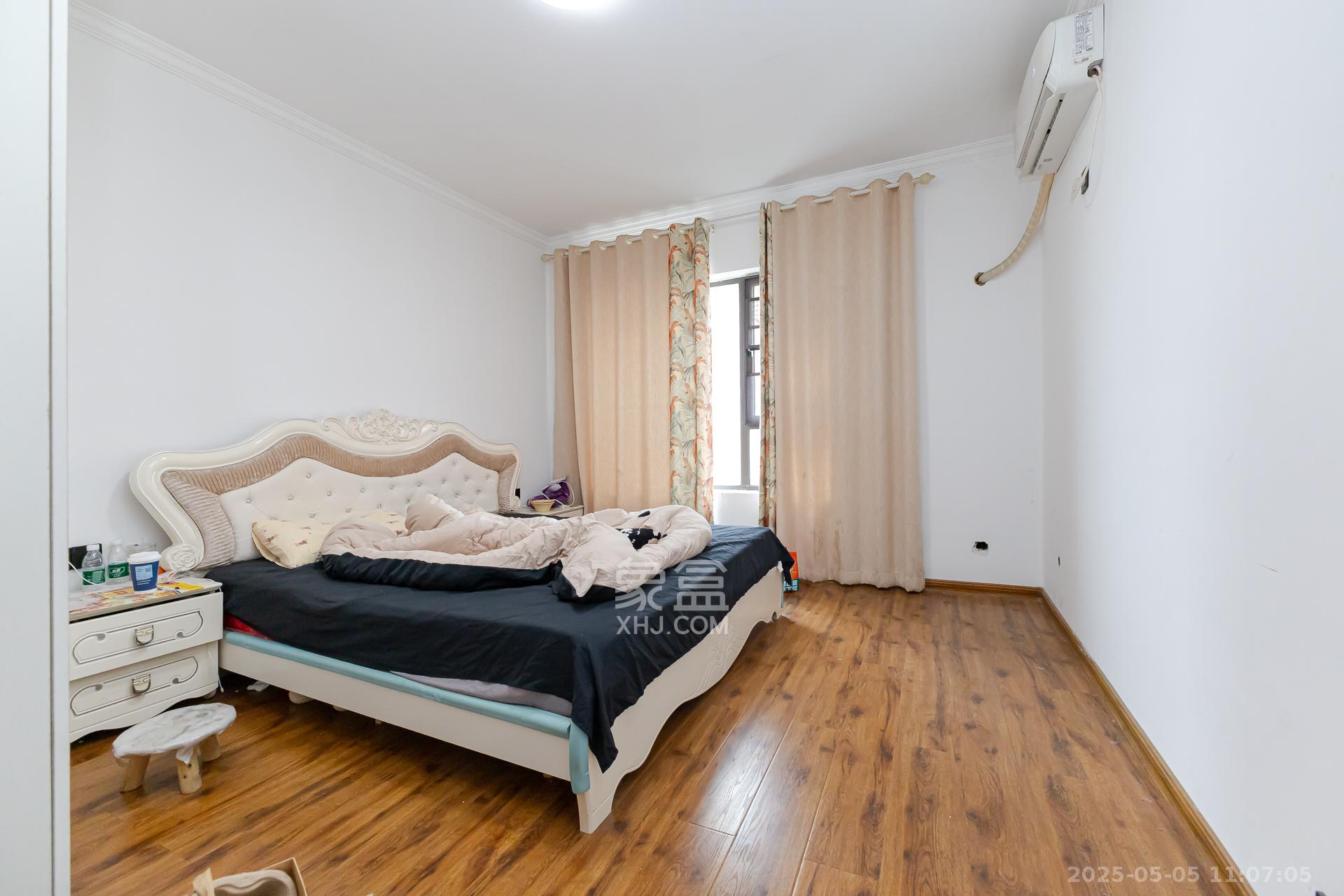 润和又一城 4室2厅2卫 97.0万 润和又一城 4室2厅2卫 97.0万卧室