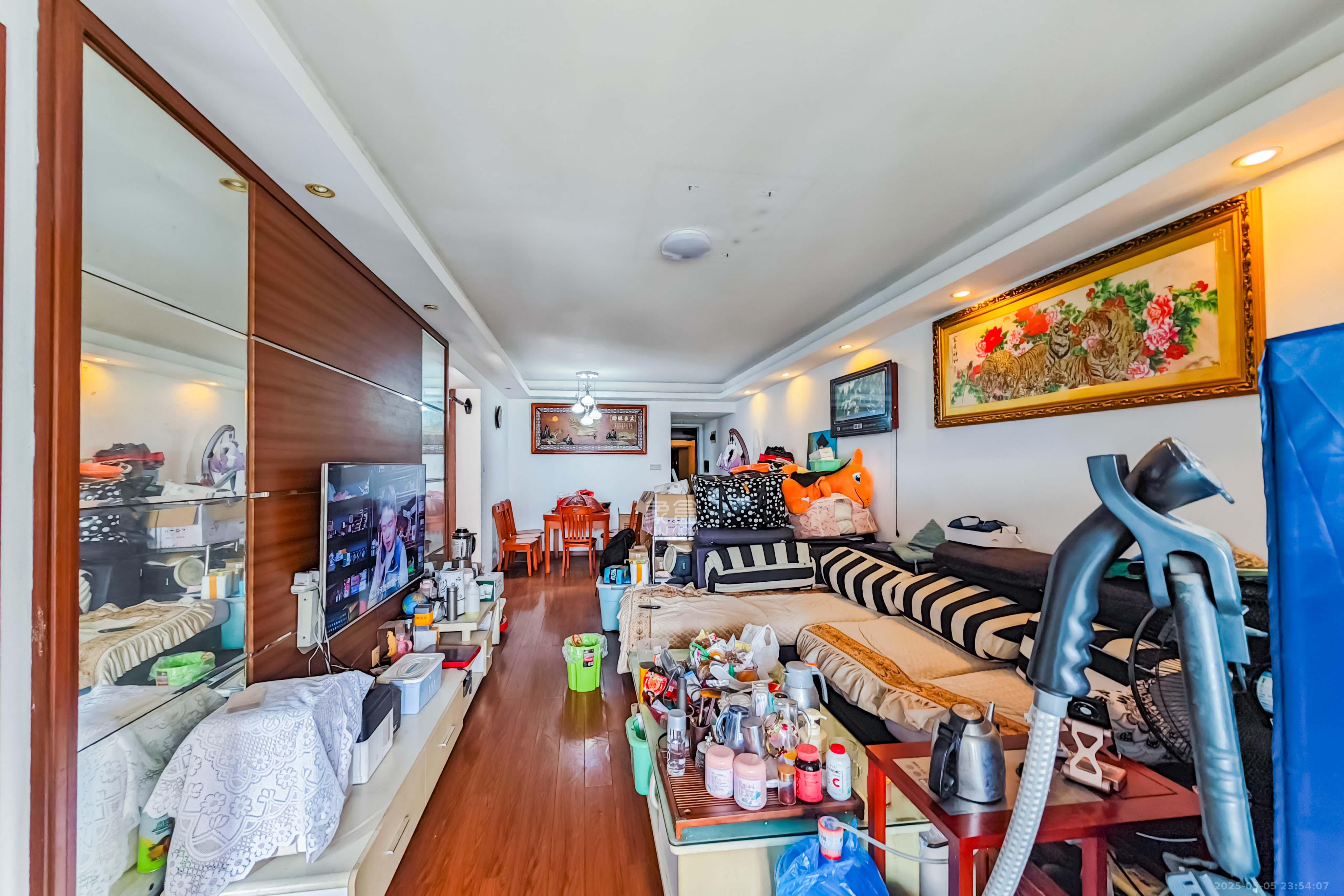 万科金域华府三四期  3室2厅1卫    100.0万 万科金域华府三四期  3室2厅1卫    100.0万客厅